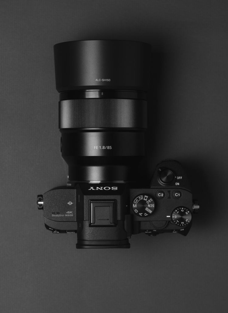 About Us. Wedding photographer FOTONIRVANA