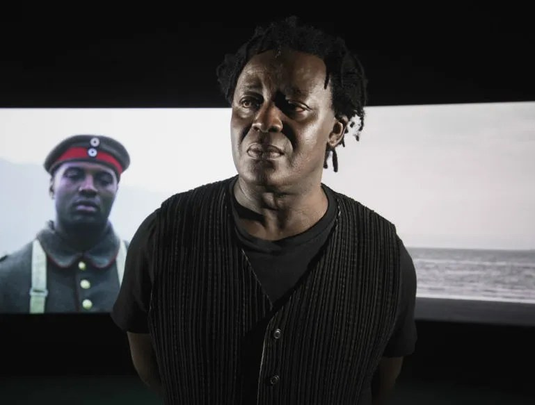 John Akomfrah Джон Акомфра 
