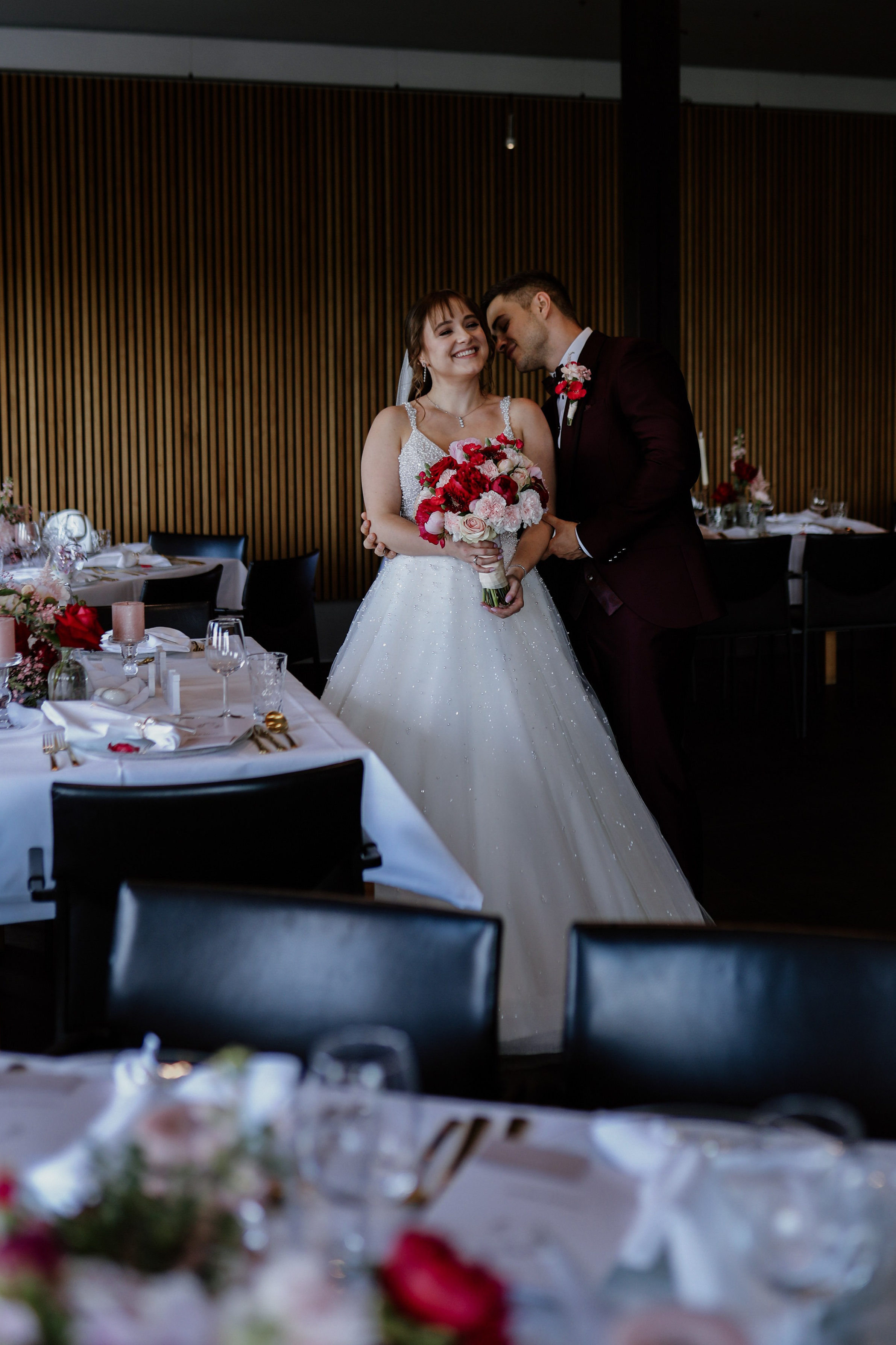 Tanz und Stimmung im Netts Landhaus – Hochzeitsfotograf für natürliche Reportagen
