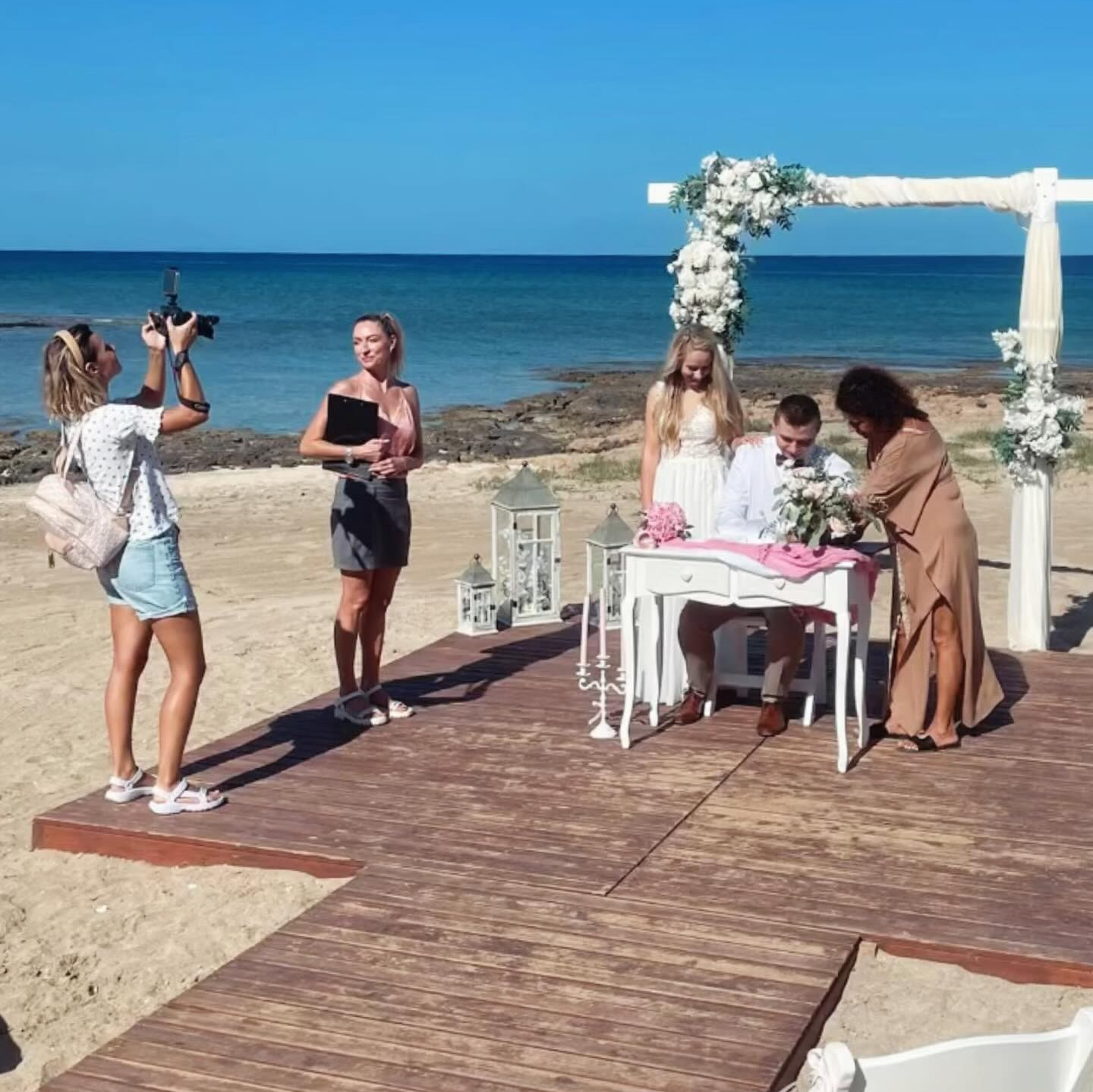 Σχετικά με μένα. Αρχική