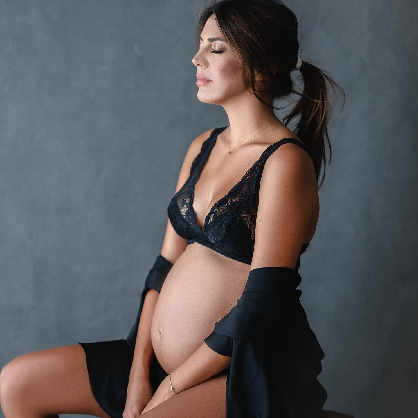 trudničko fotografisanje Bar Crna Gora studio, cake smash fotografisanje prvi rođendan