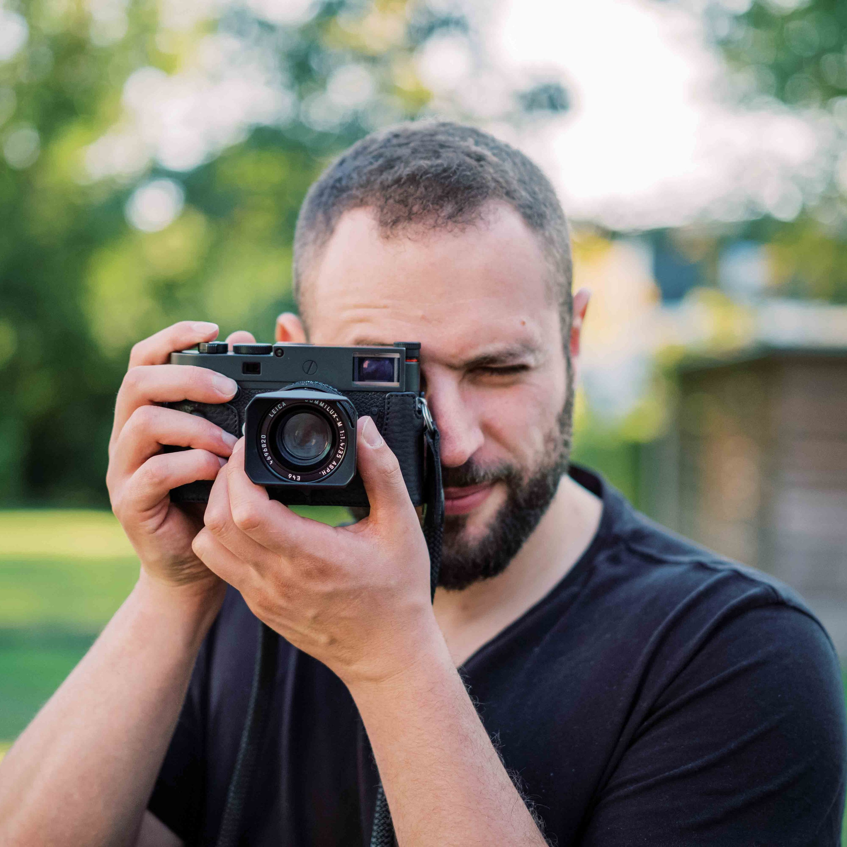 Über Uns. Hochzeitsfotograf Deutschland & Destination Weddings | Moderne Hochzeitsfotografie