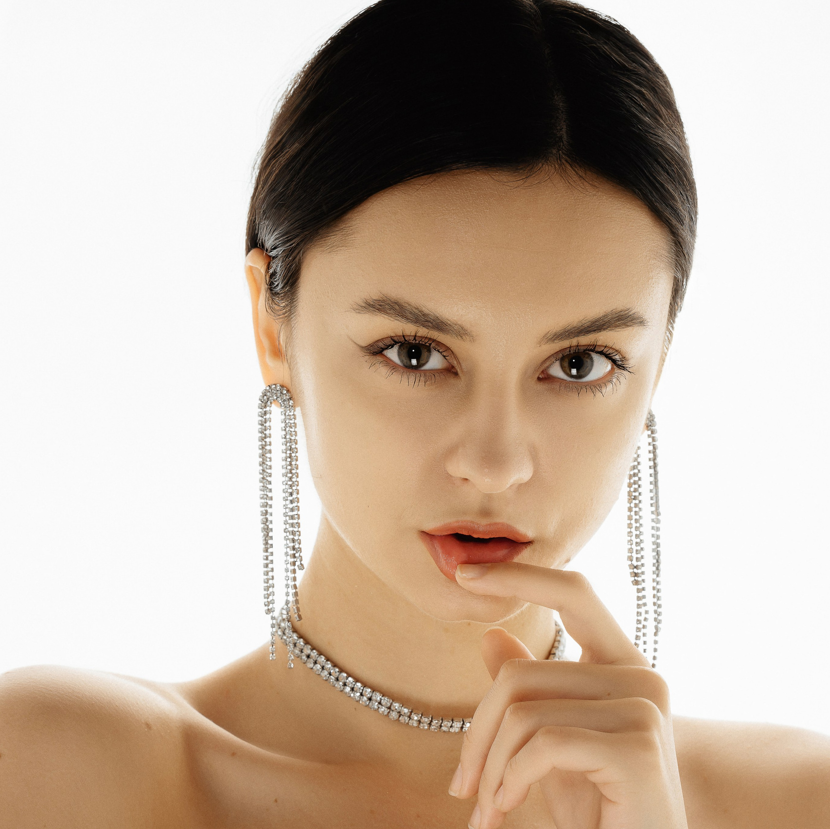 Contacts. Portrait and Wedding photographer in Poland Nastia Voytko