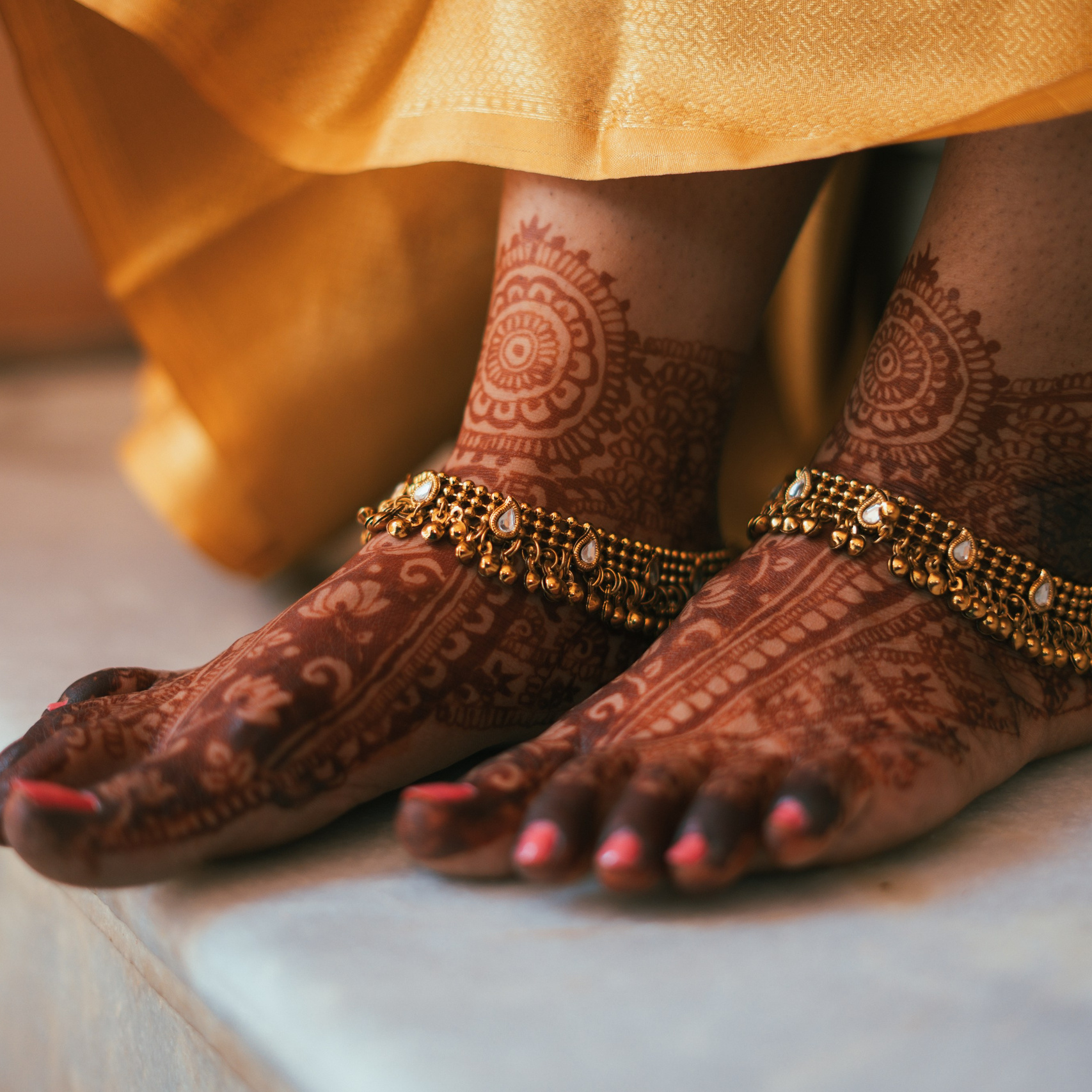 Book Us. Insta Studio