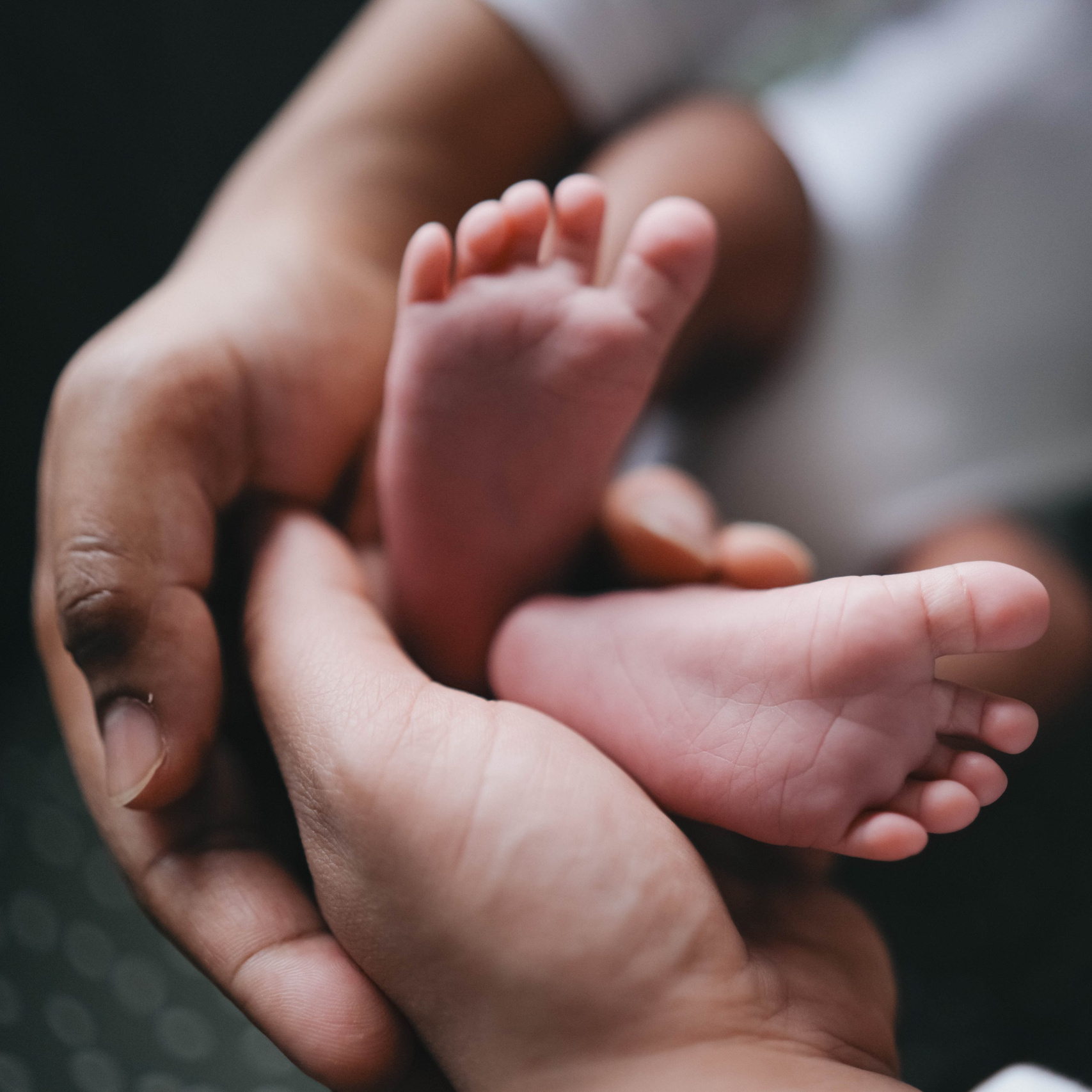 Newborn Photography at Home in Solihull & Birmingham | Irina Zoteeva. Irina Zoteeva | Photographer in Solihull & Birmingham | Family, Newborn, Boudoir & Wedding