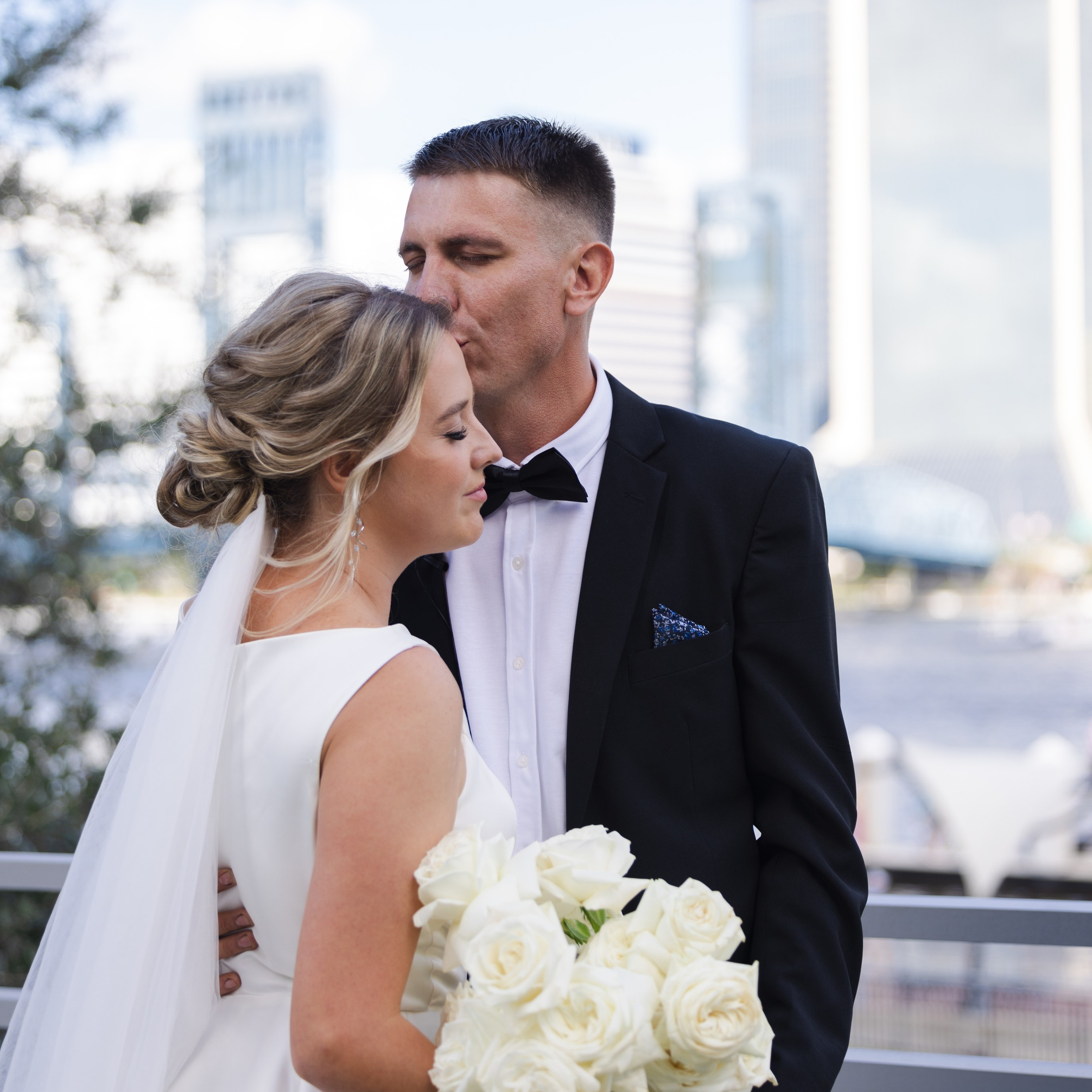 Eikanmedia | Photographer and videographer capturing weddings, families, engagements, pregnancy & newborns | Vancouver, WA | USA