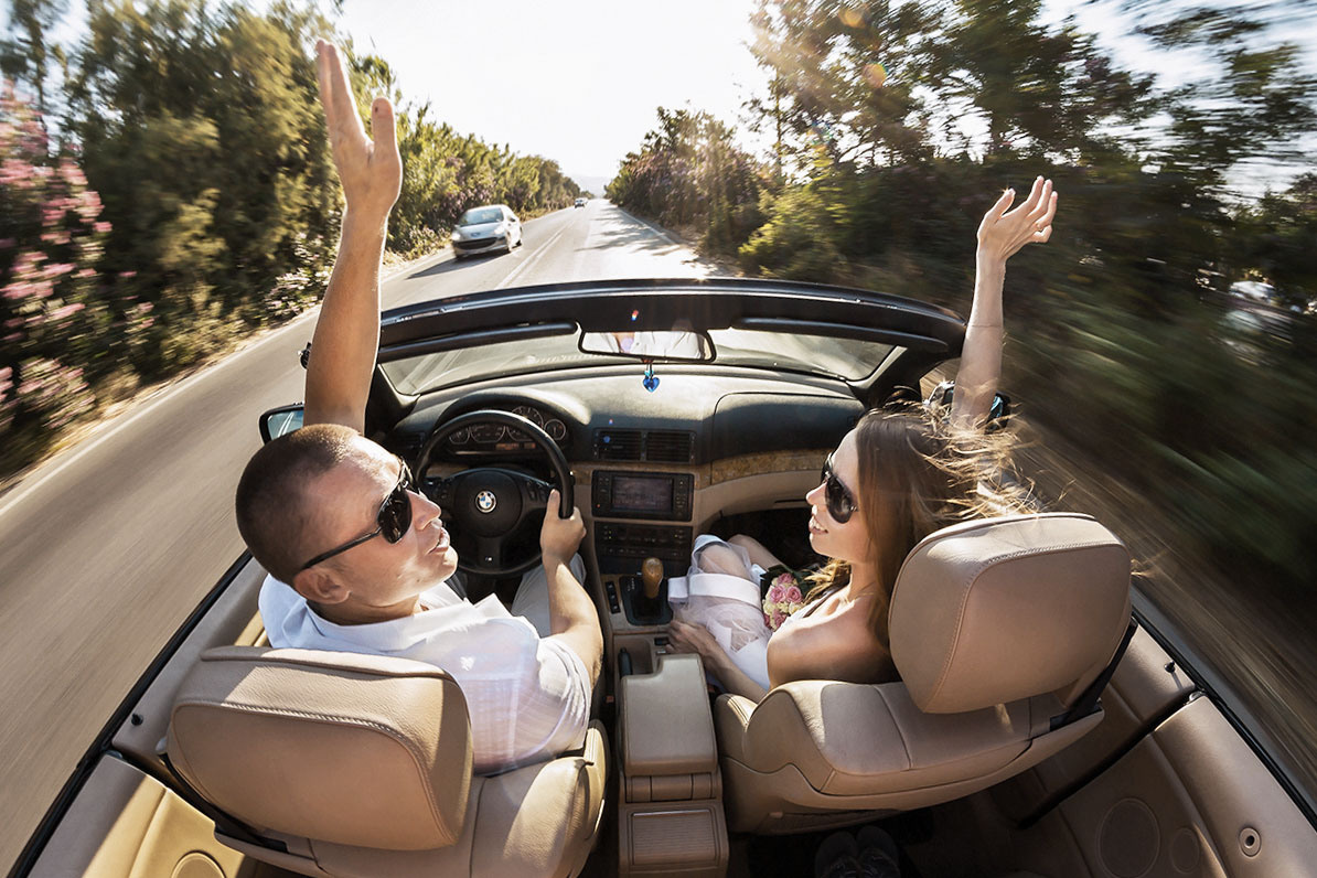 Трансфер на Крите, Санторини. Кабриолет, автомобиль на свадьбу, Греция. Фотограф Екатерина Романова.