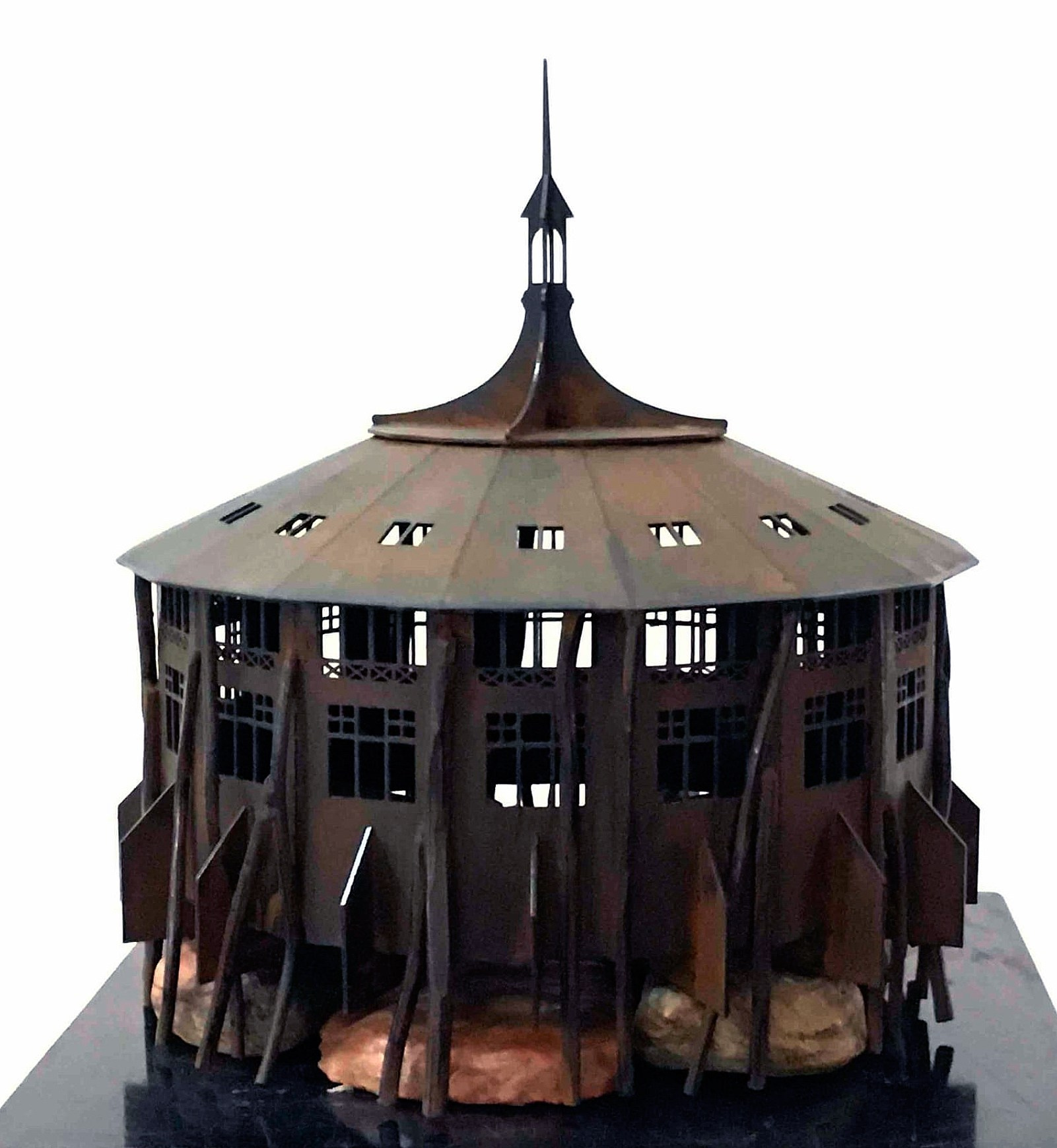 Авторская скульптура Улей в соавторстве с Ларисой Финкельштейн