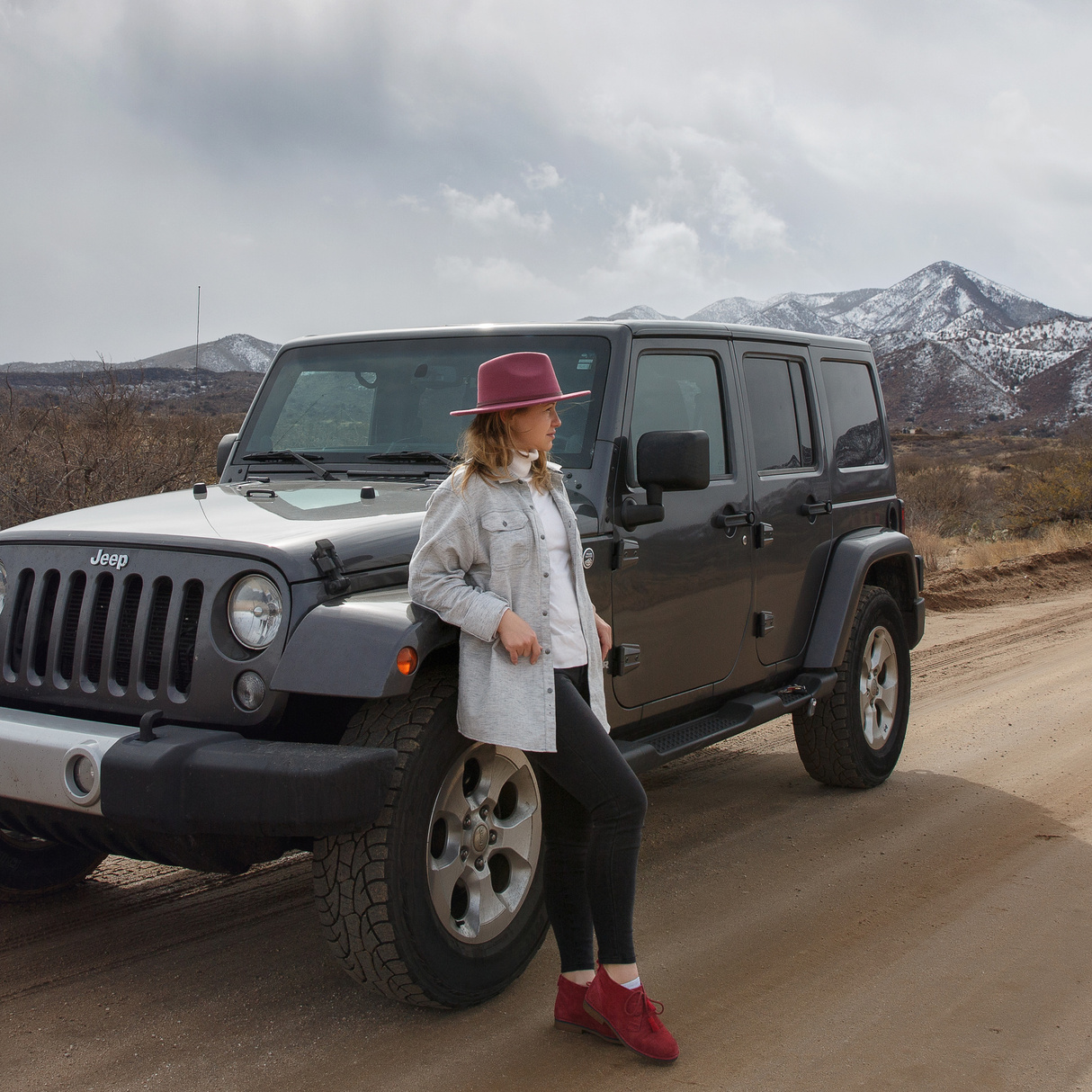 Book a photoshoot in Rochester Hills. Anastasia Post: Wedding and Editorial Photography