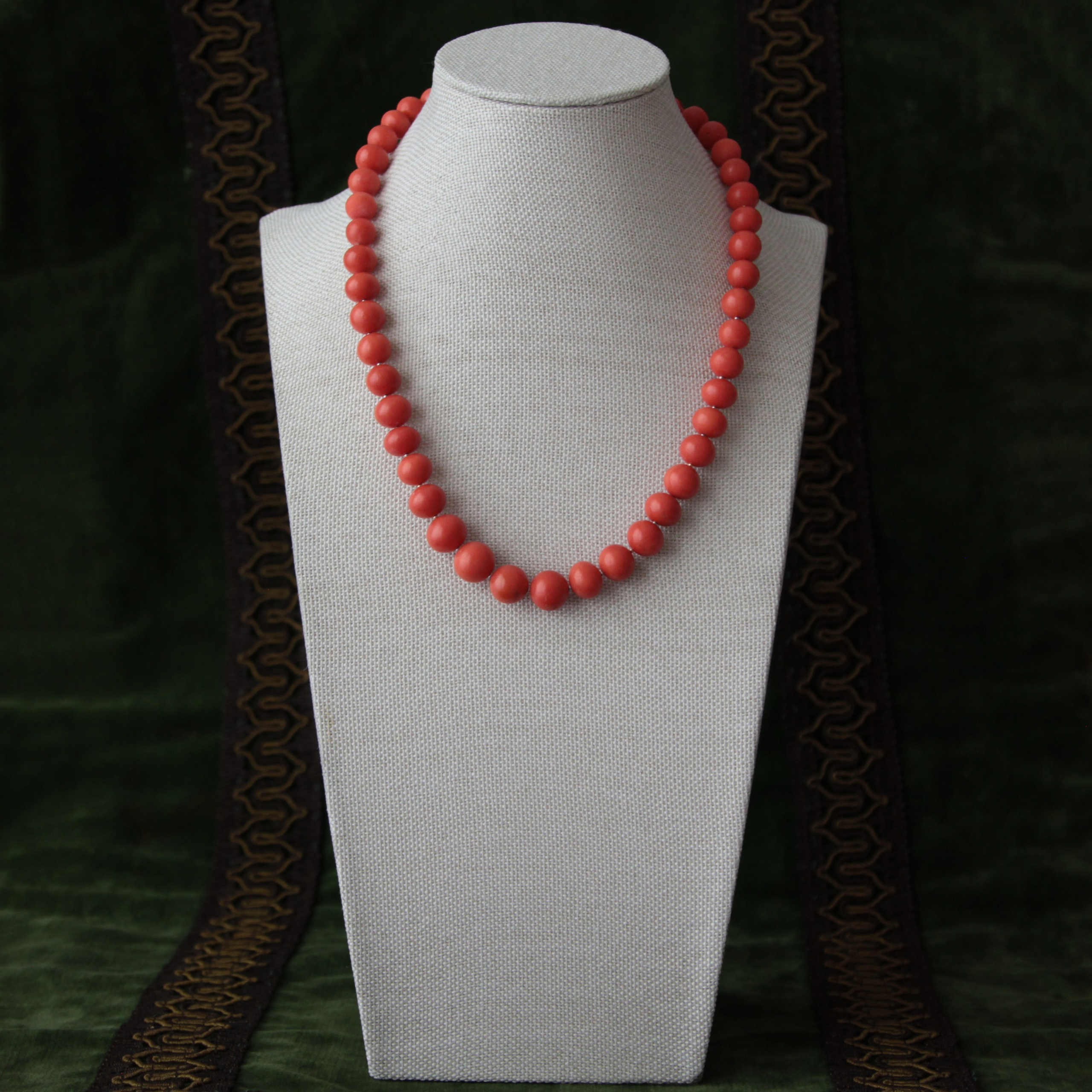 Vintage Jewelry Spain France. Современнные и актикварные украшения в Барселоне, Москве и Санкт-Петербурге