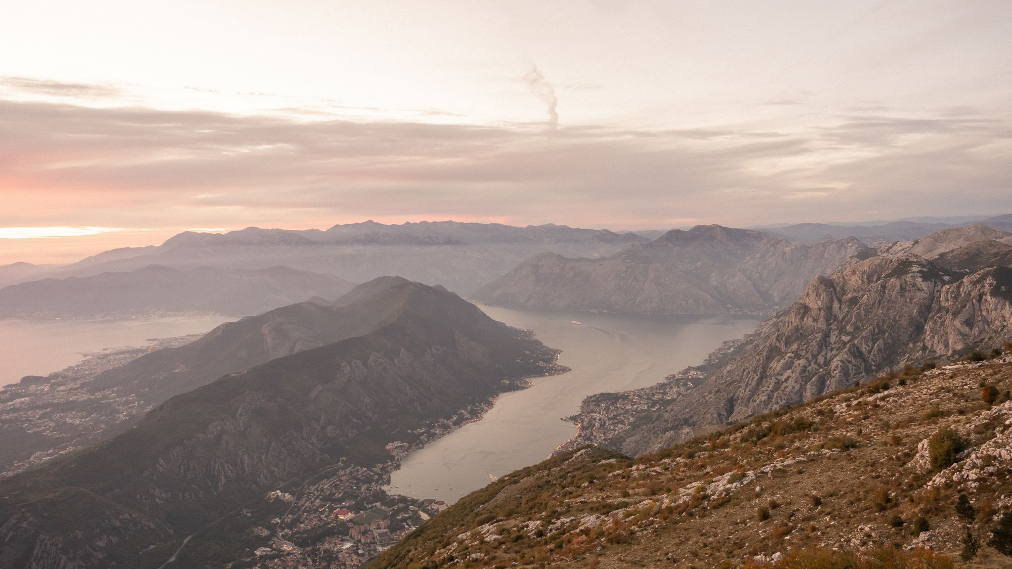 TOP 20 utrolige steder du må besøke i Montenegro