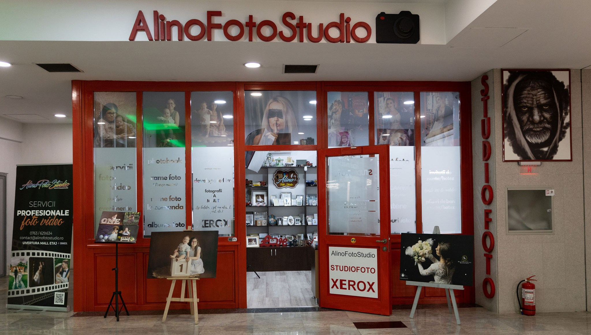 AlinoFotoStudio - Servicii Profesionale de Printare Fotografii, Tablouri și Albume Personalizate