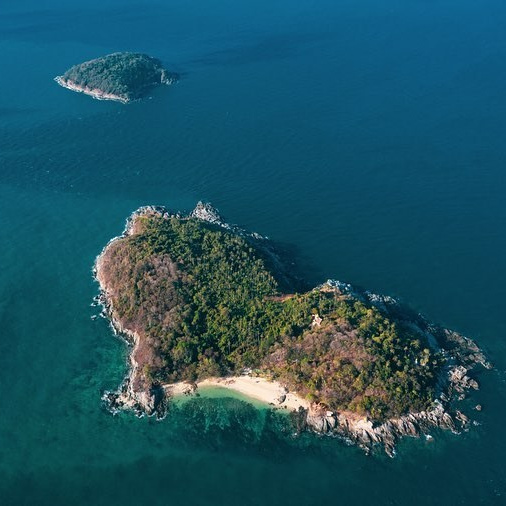 Filmmaker/ Photographer / Drone Pilot — Bangkok, Thailand