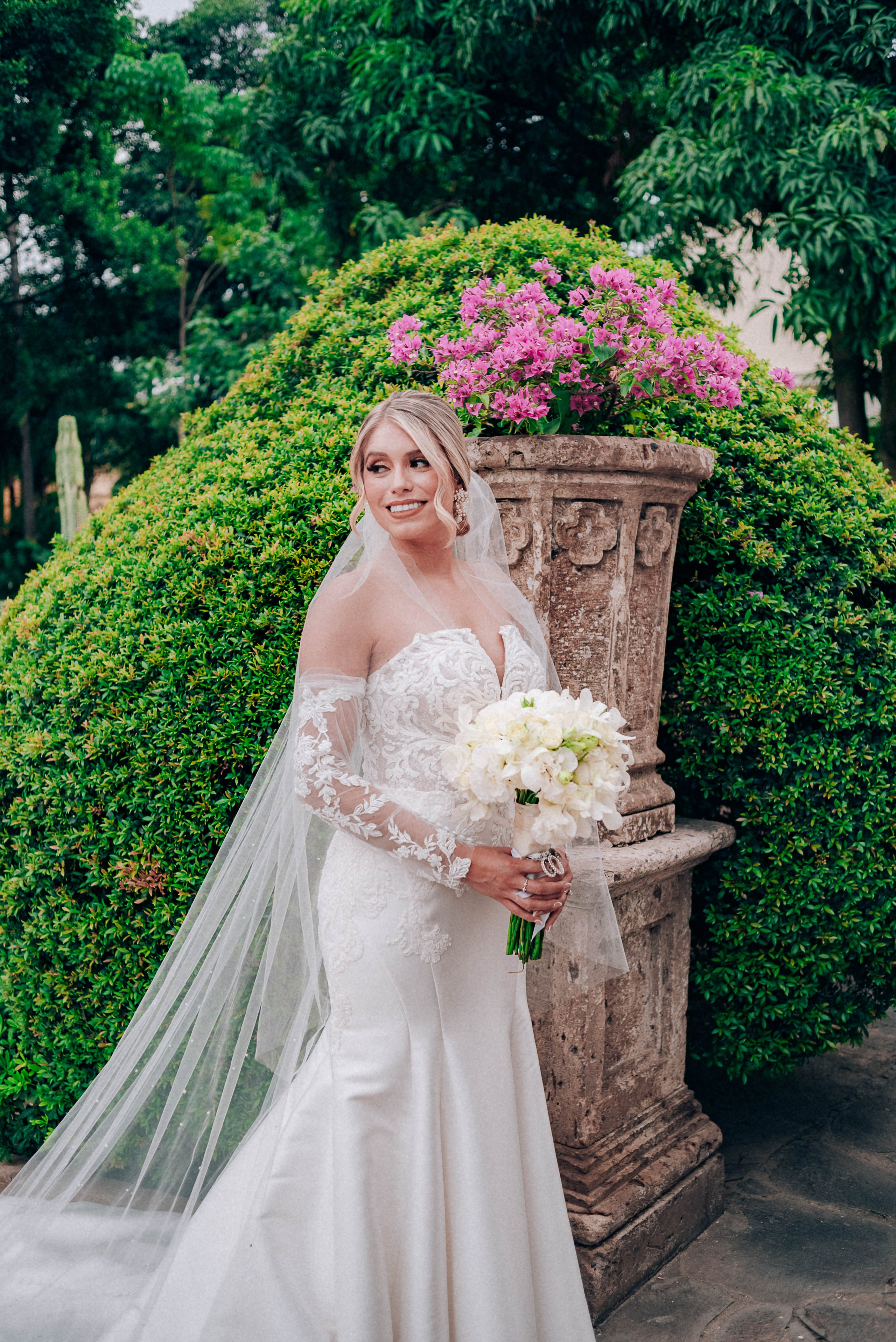 Paquetes de Fotografia y Video de Bodas | Abraham Linares Bodas. Wedding Photographer and Filmmaker in Guadalajara Mexico Abraham Linares