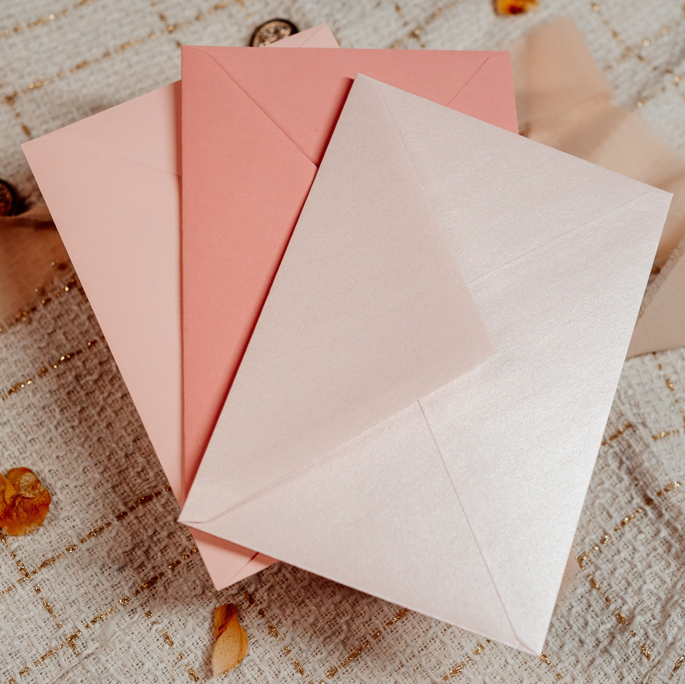 Plicuri. Fotograf Nuntă, Botez și Cununie Civilă în București - Mihai Popa