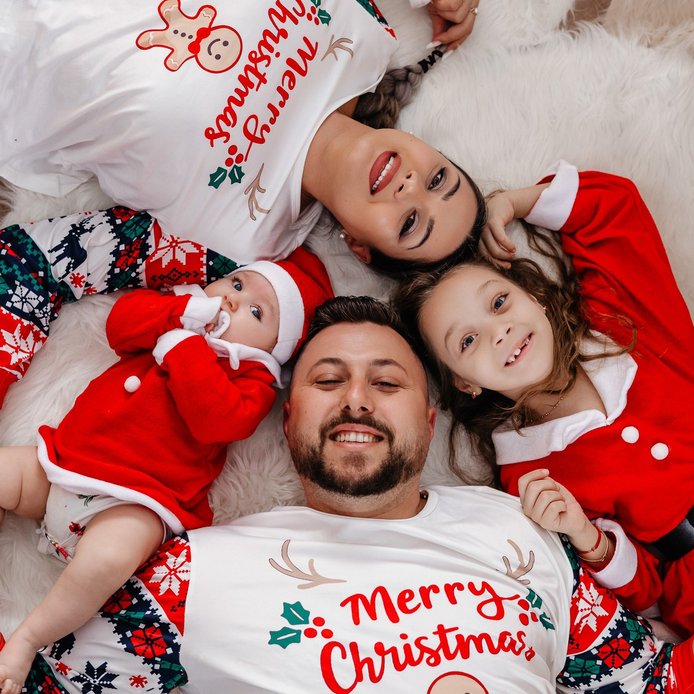 Prețuri Ședințe Foto Studio| Studio Foto Piatra Neamț | FotoACTIV. Fotograf Profesionist Piatra Neamț, Roman, Târgu Neamț, Bicaz, Neamț | Studio, Nuntă, Botez, Eveniment | FotoACTIV