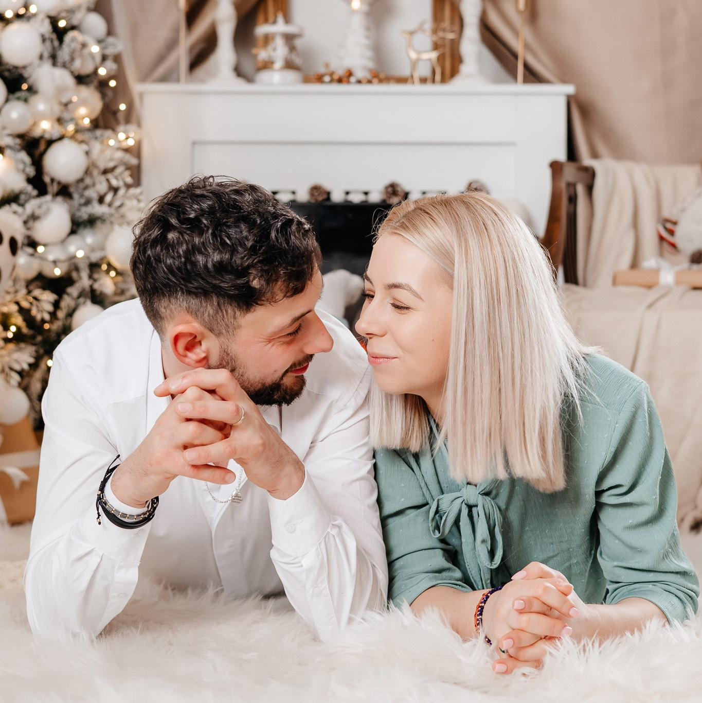 Prețuri Ședințe Foto Studio| Studio Foto Piatra Neamț | FotoACTIV. Fotograf Profesionist Piatra Neamț, Roman, Târgu Neamț, Bicaz, Neamț | Studio, Nuntă, Botez, Eveniment | FotoACTIV