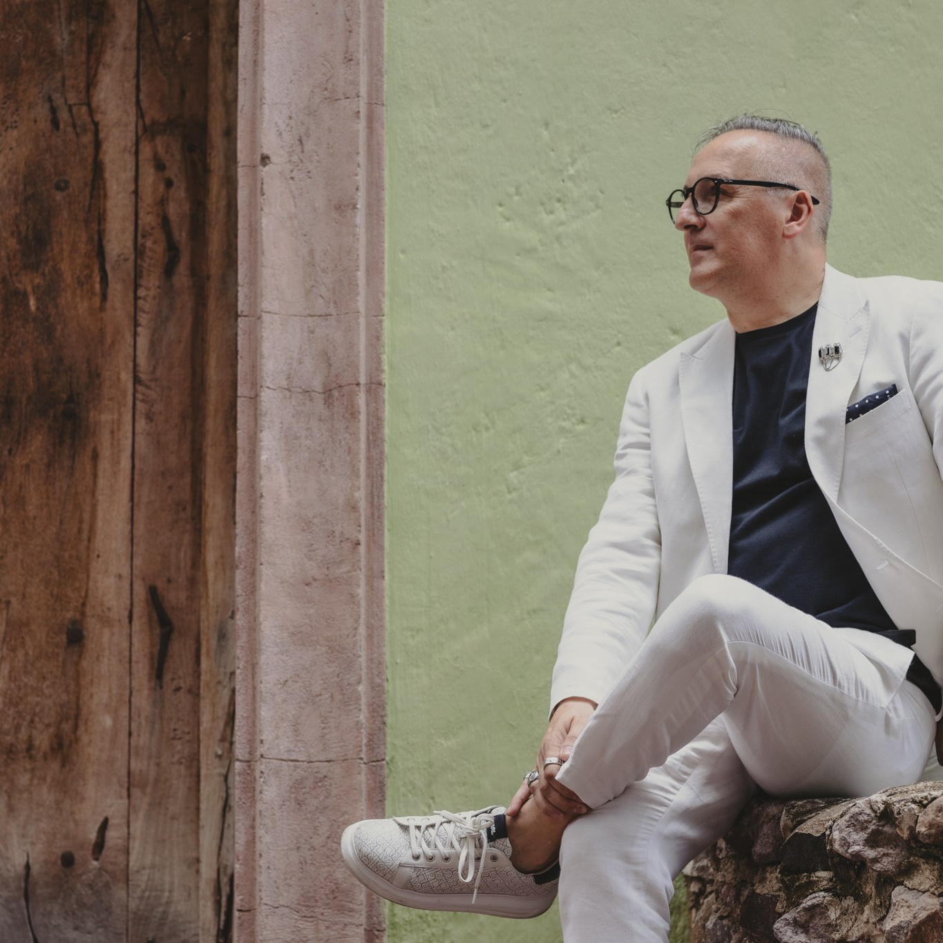 Meet Rui. Rui Mota Pinto Experiential Wedding Author