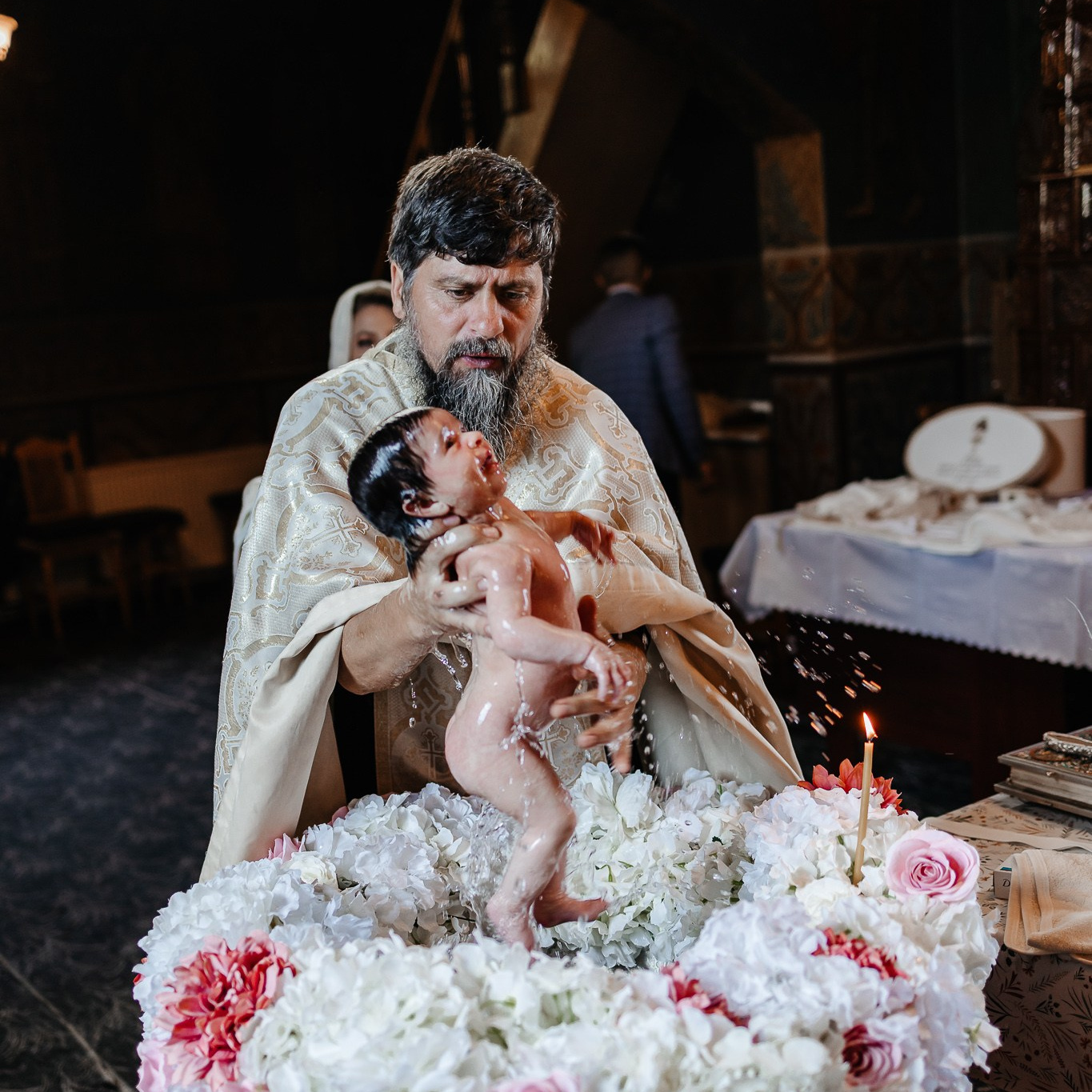 Prețuri Fotograf Botez FotoACTIV 2026 Piatra Neamț | Pachete de la 800 RON. Fotograf Profesionist Piatra Neamț, Roman, Târgu Neamț, Bicaz, Neamț | Studio, Nuntă, Botez, Eveniment | FotoACTIV