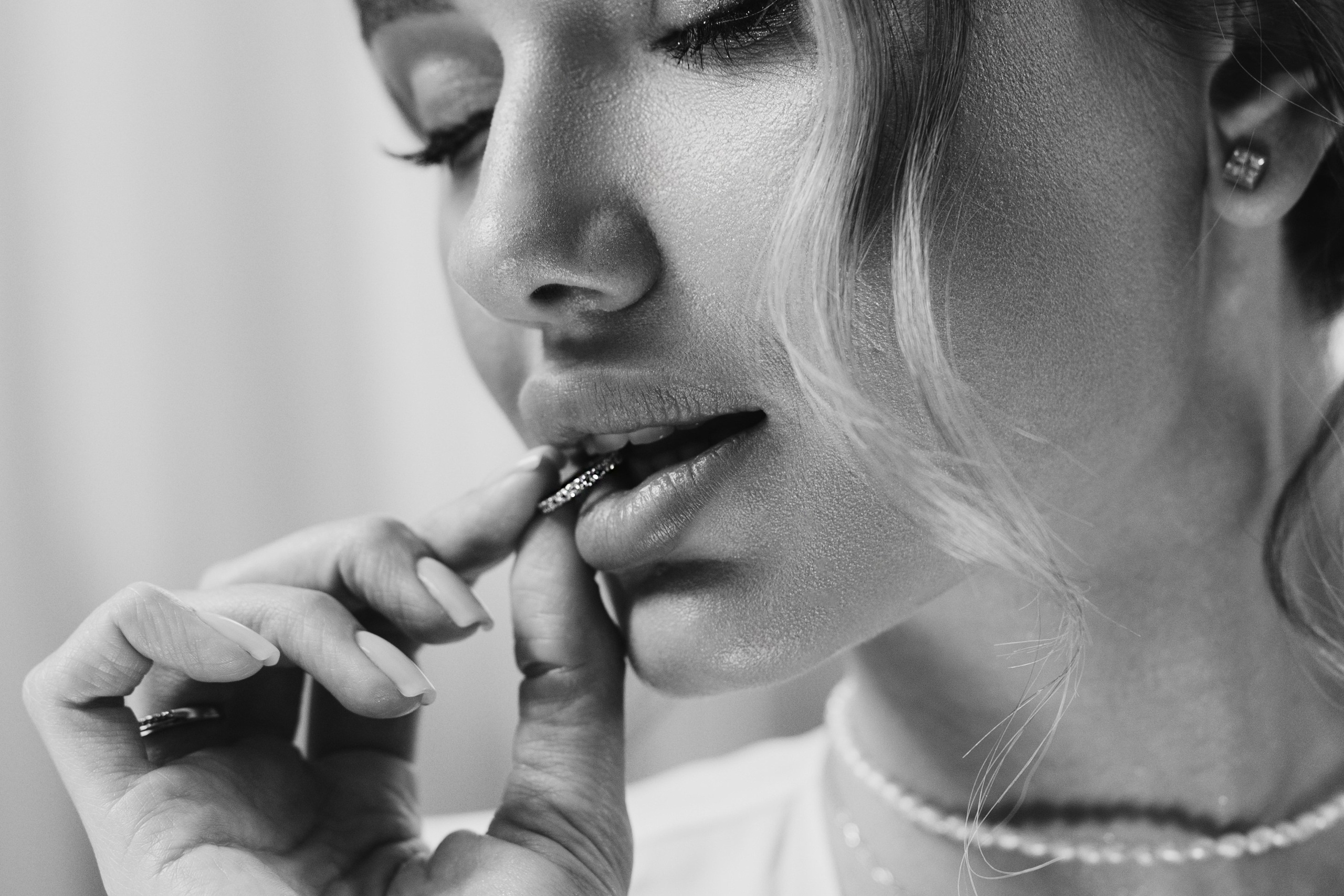 Wedding Photographer in Ukraine & Europe | Elena Marshall