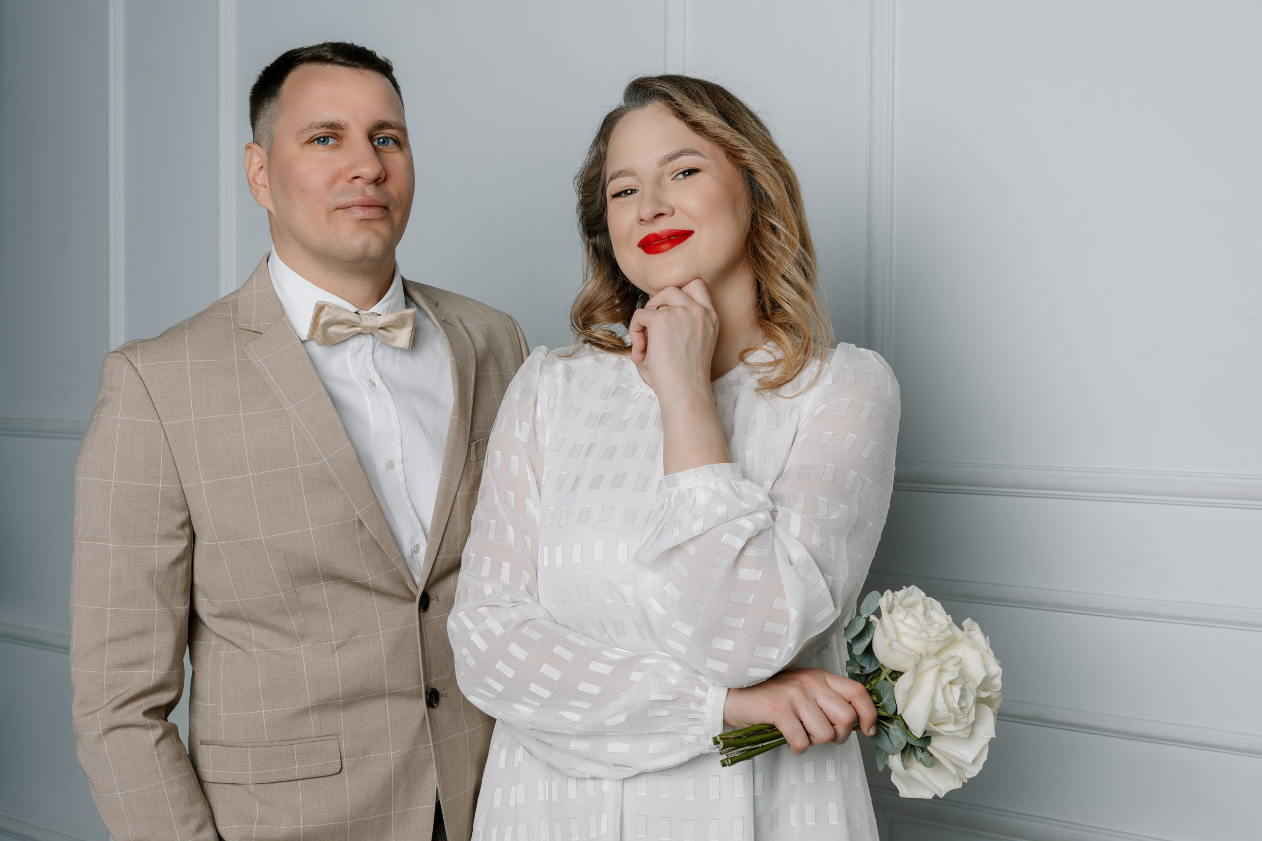 Wedding Photoshoot in Studio. Framed by Evelina | Destination Wedding Photographer from Lithuania | Europe