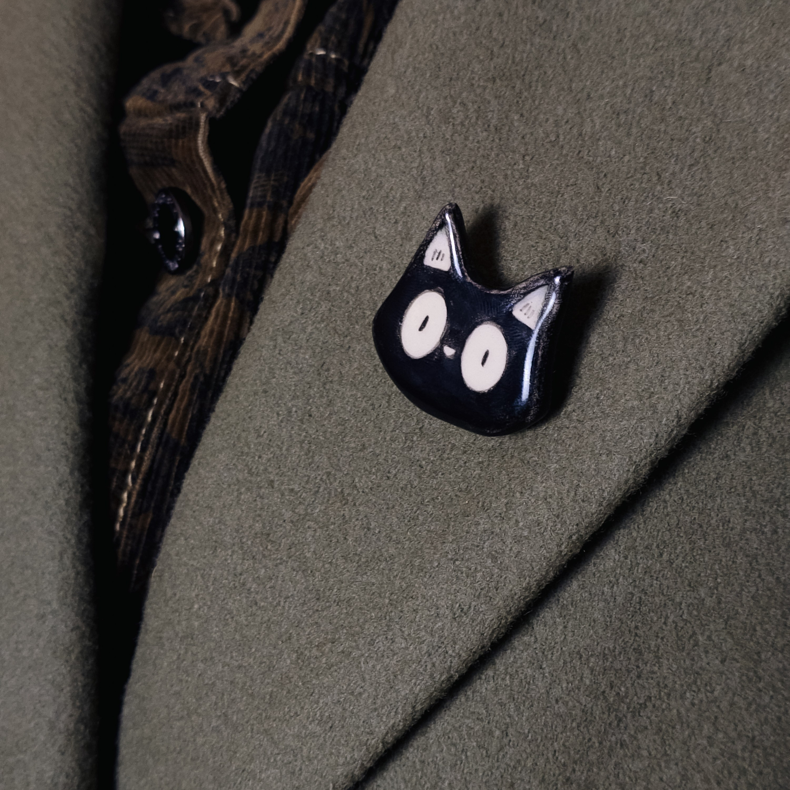 Handmade Ceramics. Helen Reveur | Illustrator & Brand Designer | Ready-Made & Custom Illustrations