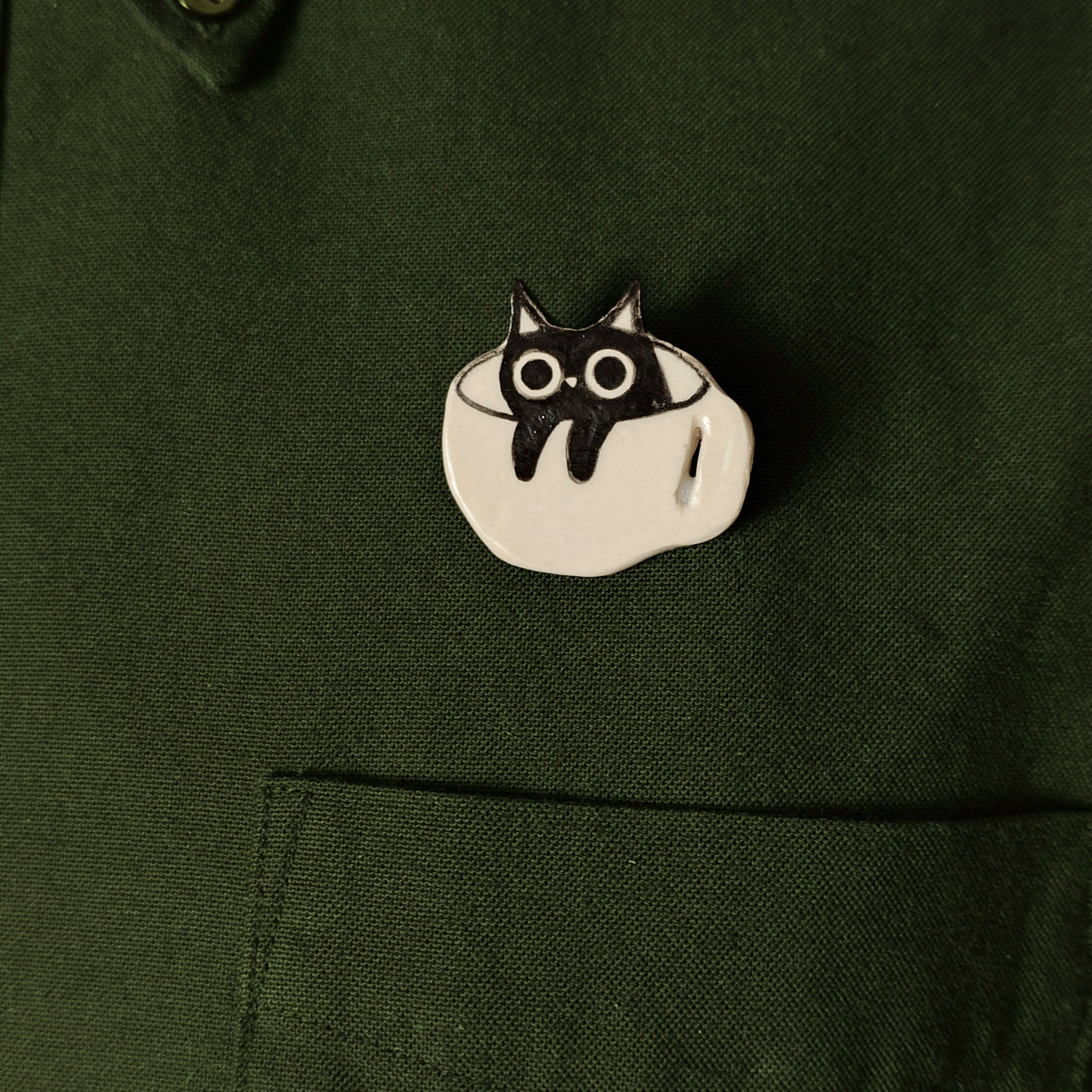 Handmade Ceramics. Helen Reveur | Illustrator & Brand Designer | Ready-Made & Custom Illustrations