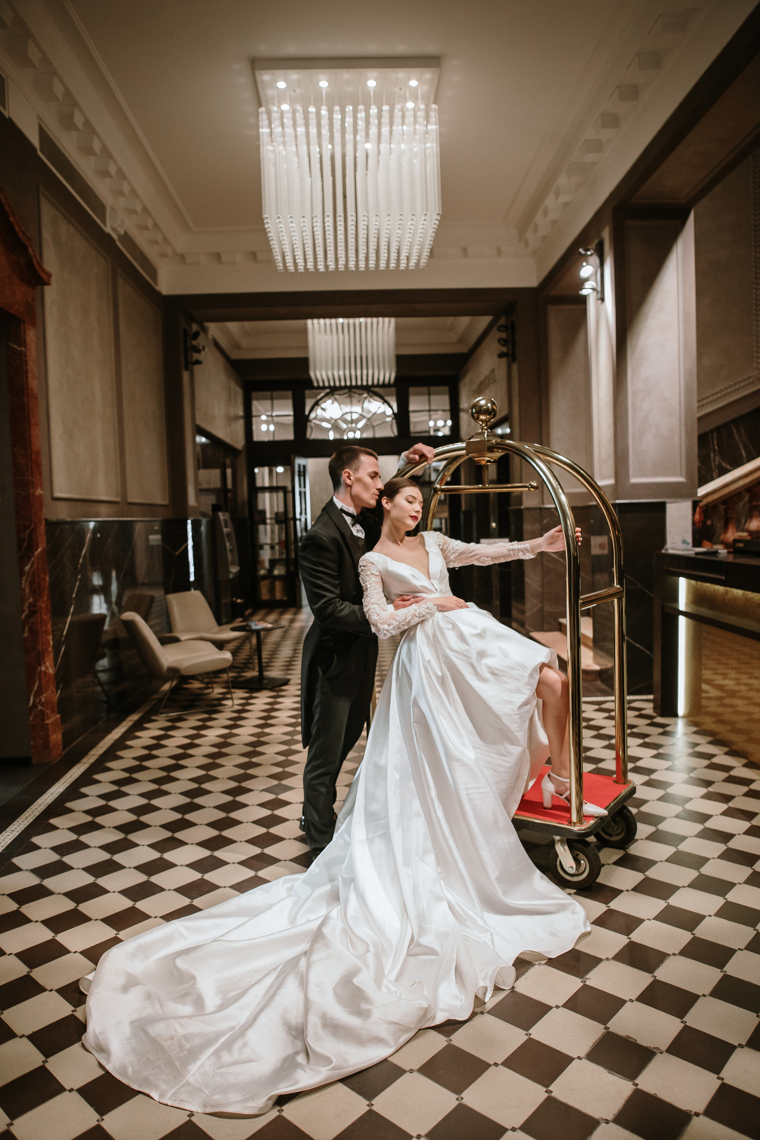 Ціни. Весільний фотограф у Львові Мирон Роксоляна