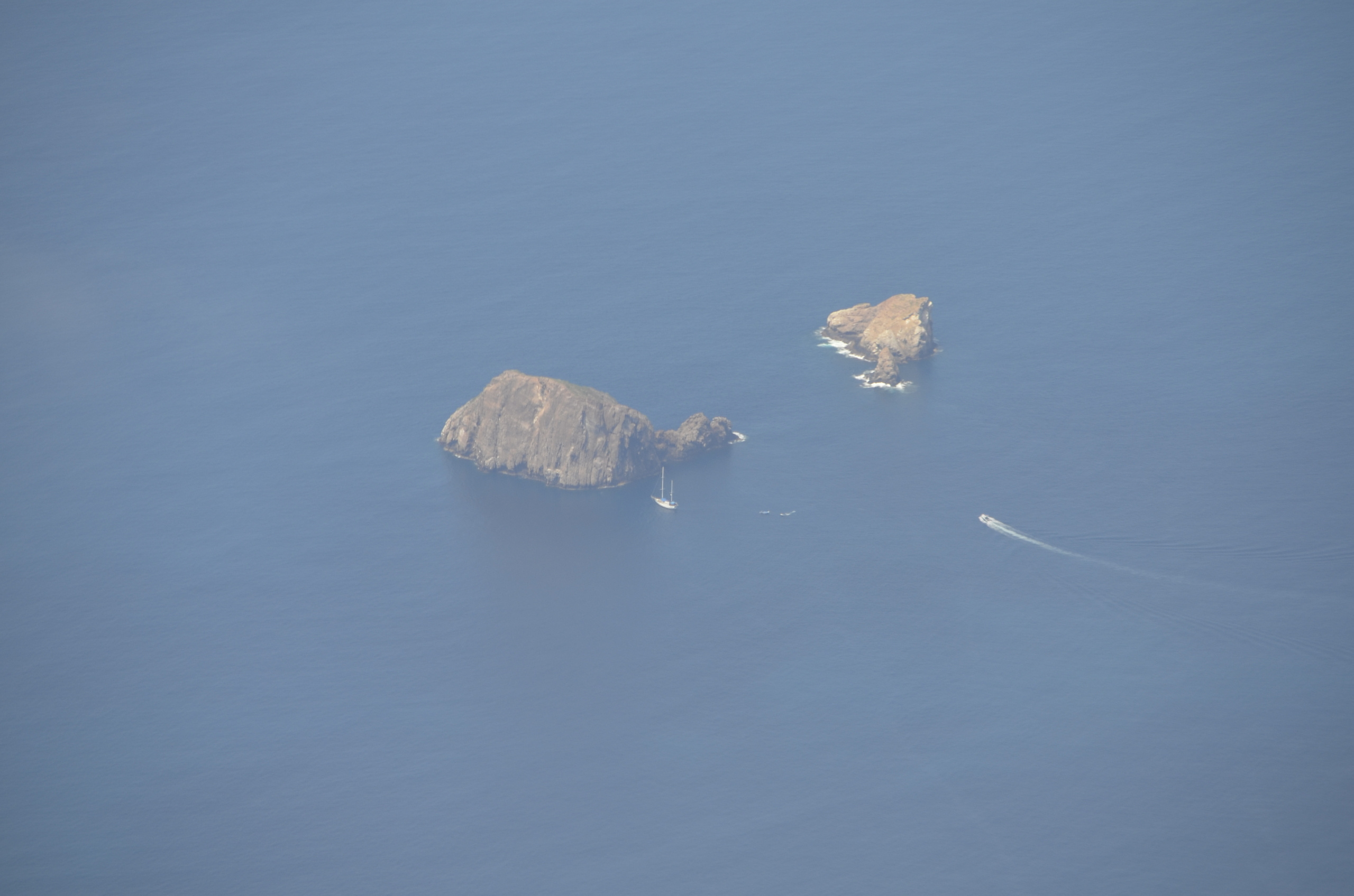 Galapagos. Milok et Kirok sont des gens positifs et réels. Nous serons ravis de v