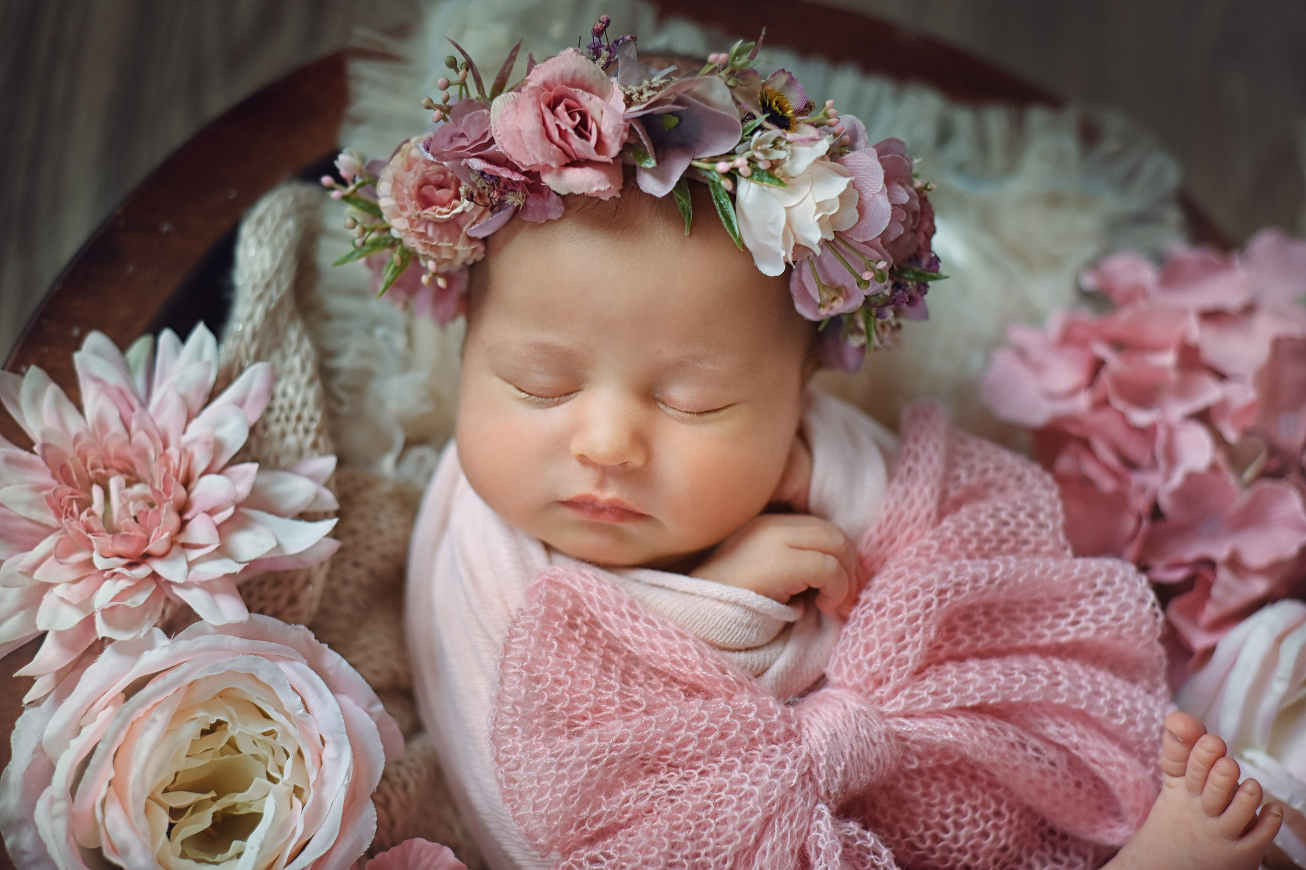 КЛАСИЧНИЙ NEWBORN 2024. Фотограф новонароджених (newborn) та дитинства у Житомирі Анна Якимчук