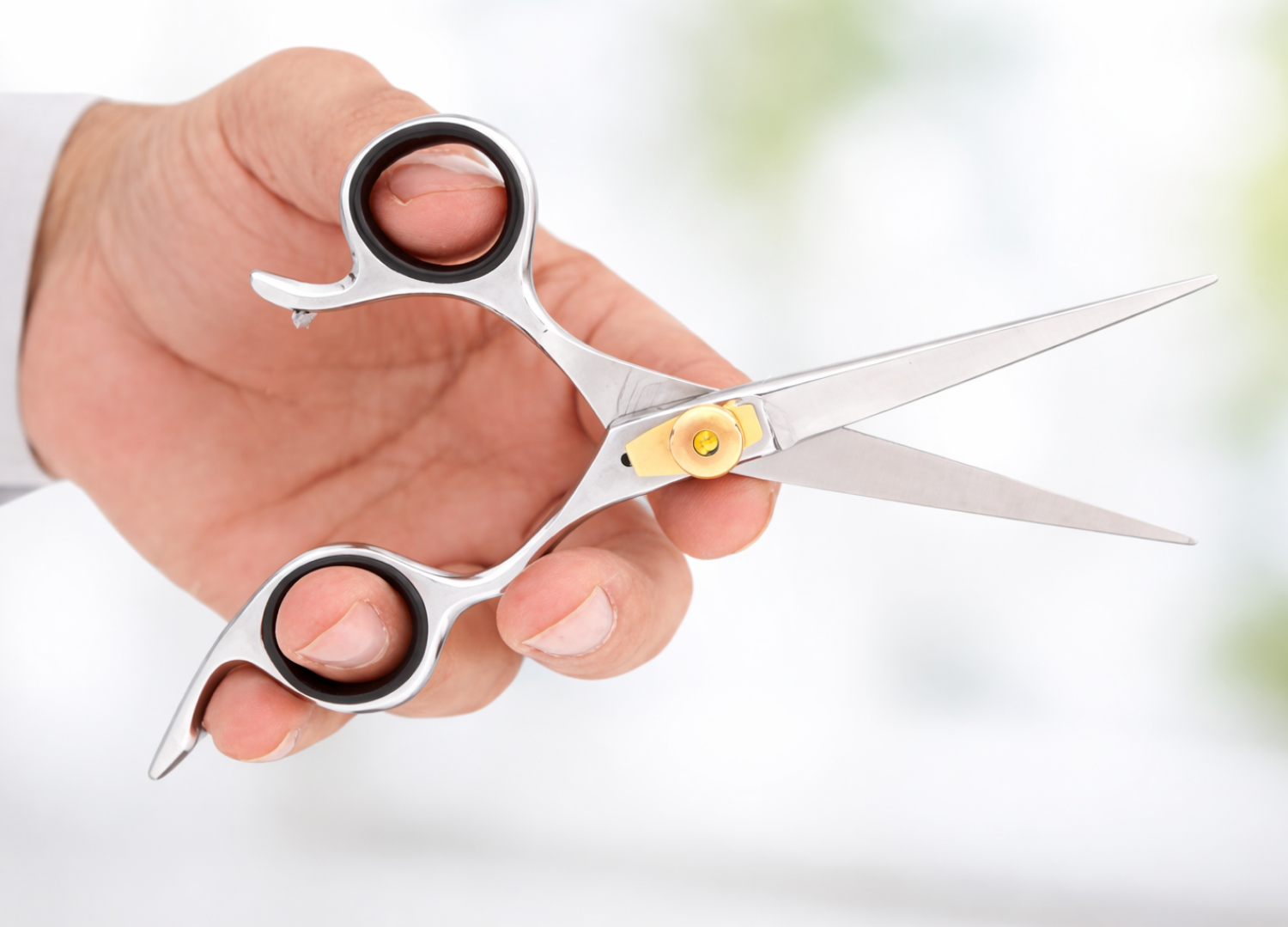 Почему ножницы для левшей портят при заточке. Master of tool sharpening and restoration