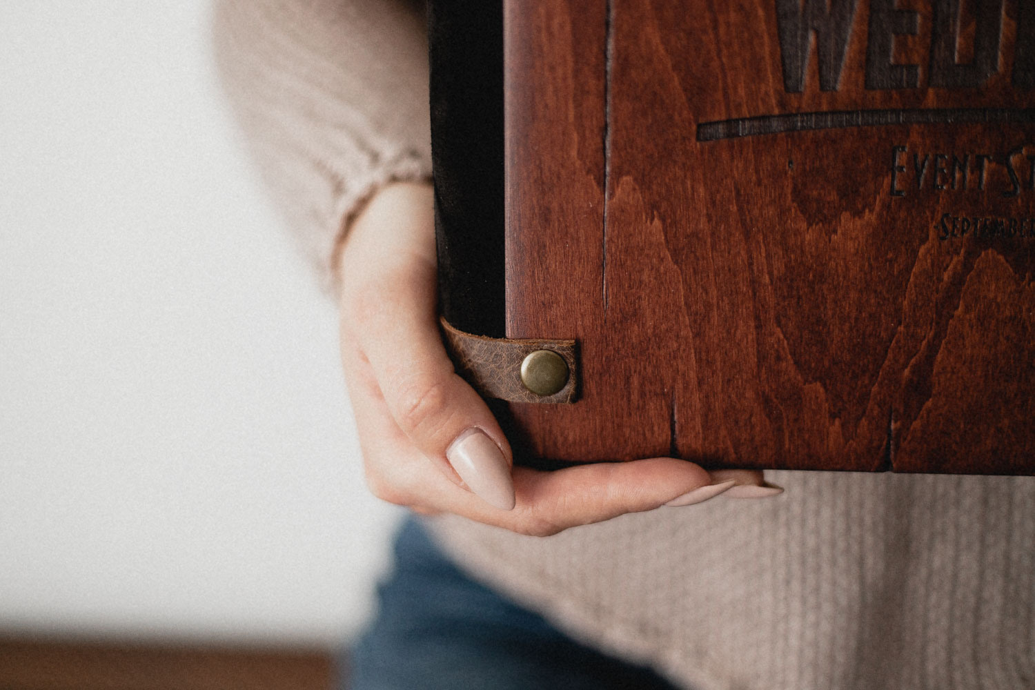 Чому фотокнига краще, ніж фотографії в електронці? 🔰. Фотограф Максим Остапенко | Кам'янець-Подільський | Львів | Київ