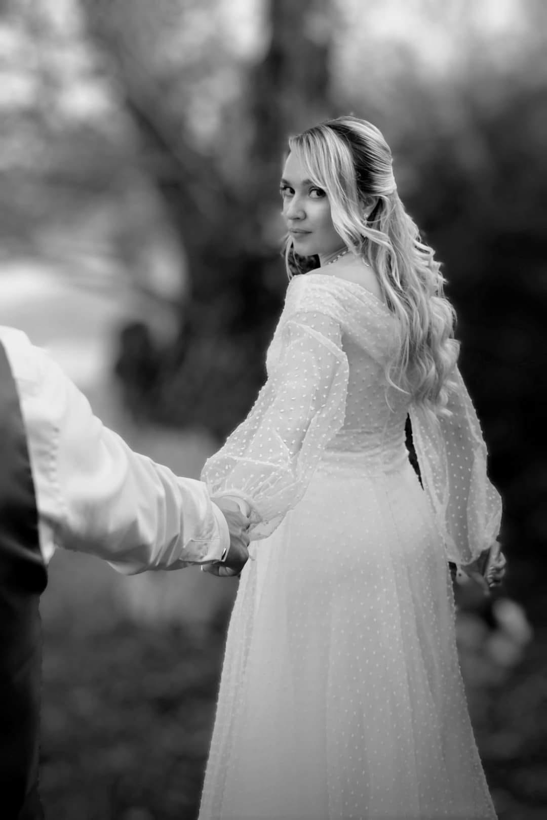 Alika Dia- Fotograf în Republica Moldova, Strășeni