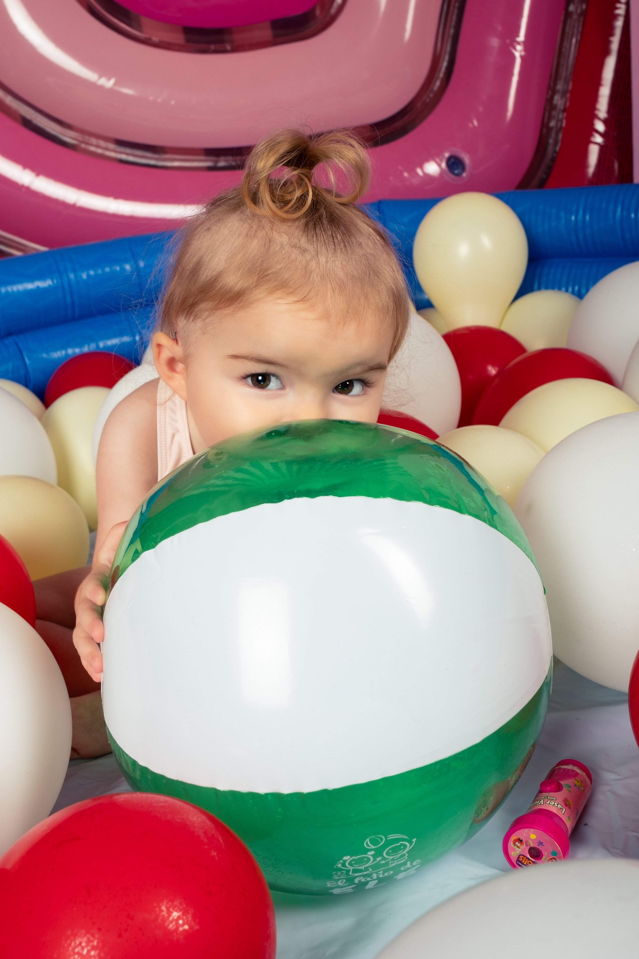 Sesión infantil de verano en Telde | Fotografía natural y divertida. Migui Expressive, fotógrafo en Foto Suárez Robaina / Especialista en bodas, comuniones y retratos en Telde, Gran Canaria