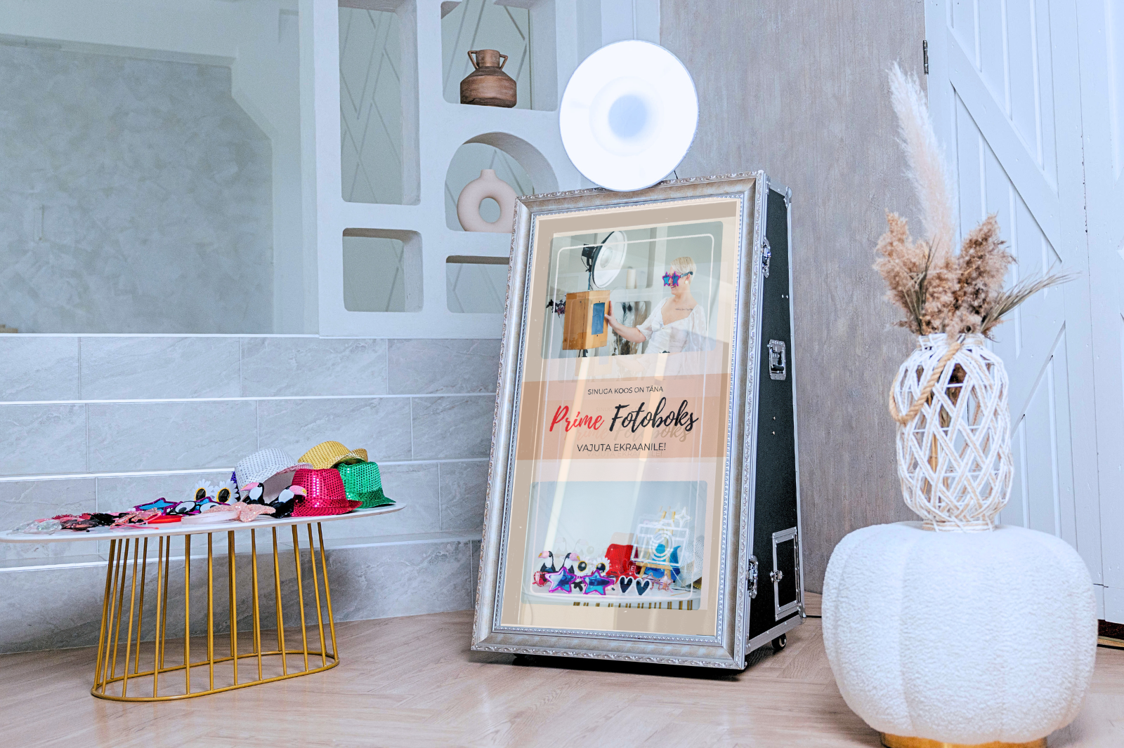 Fotopeegel või Magic Mirror. Fotobox I Fotopeegel I Photobooth I Fotoboksi rent Eestis
