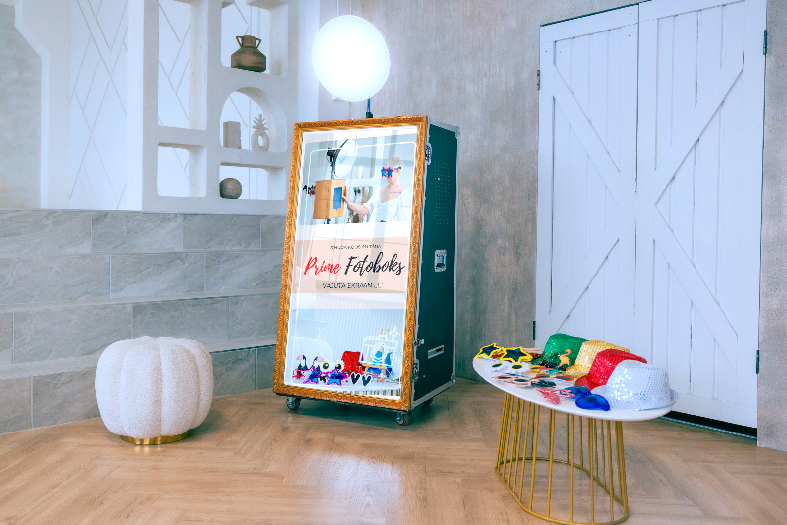 MAGIC MIRROR. Fotobox I Fotopeegel I Photobooth I Fotoboksi rent Eestis