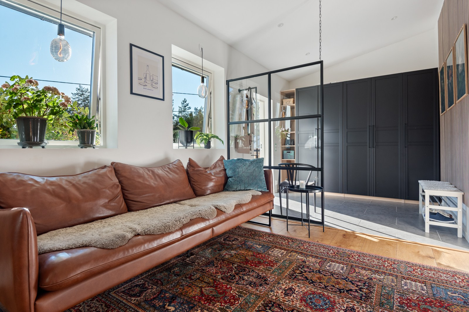 Villa på Ingarö med bastu. InHome Design Stockholm – Interiördesign och homestyling i Stockholm
