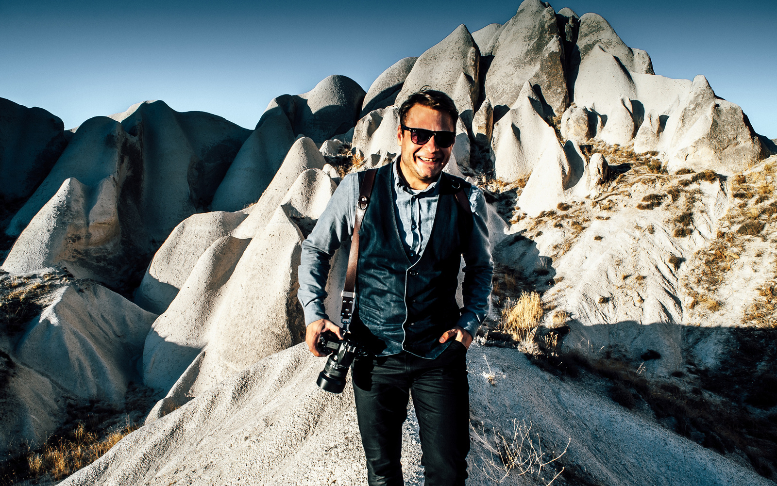 Contact. Elegant Wedding Photography