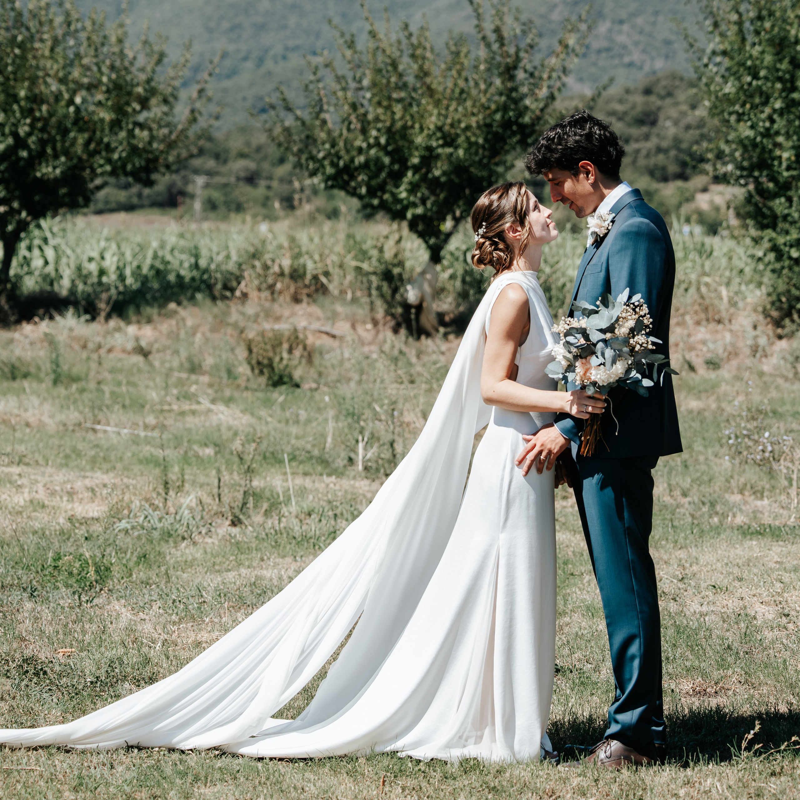 Precios 2028. Fotógrafa de bodas en Girona, Costa Brava | Wedding Photographer Evgenia Gruntovaya