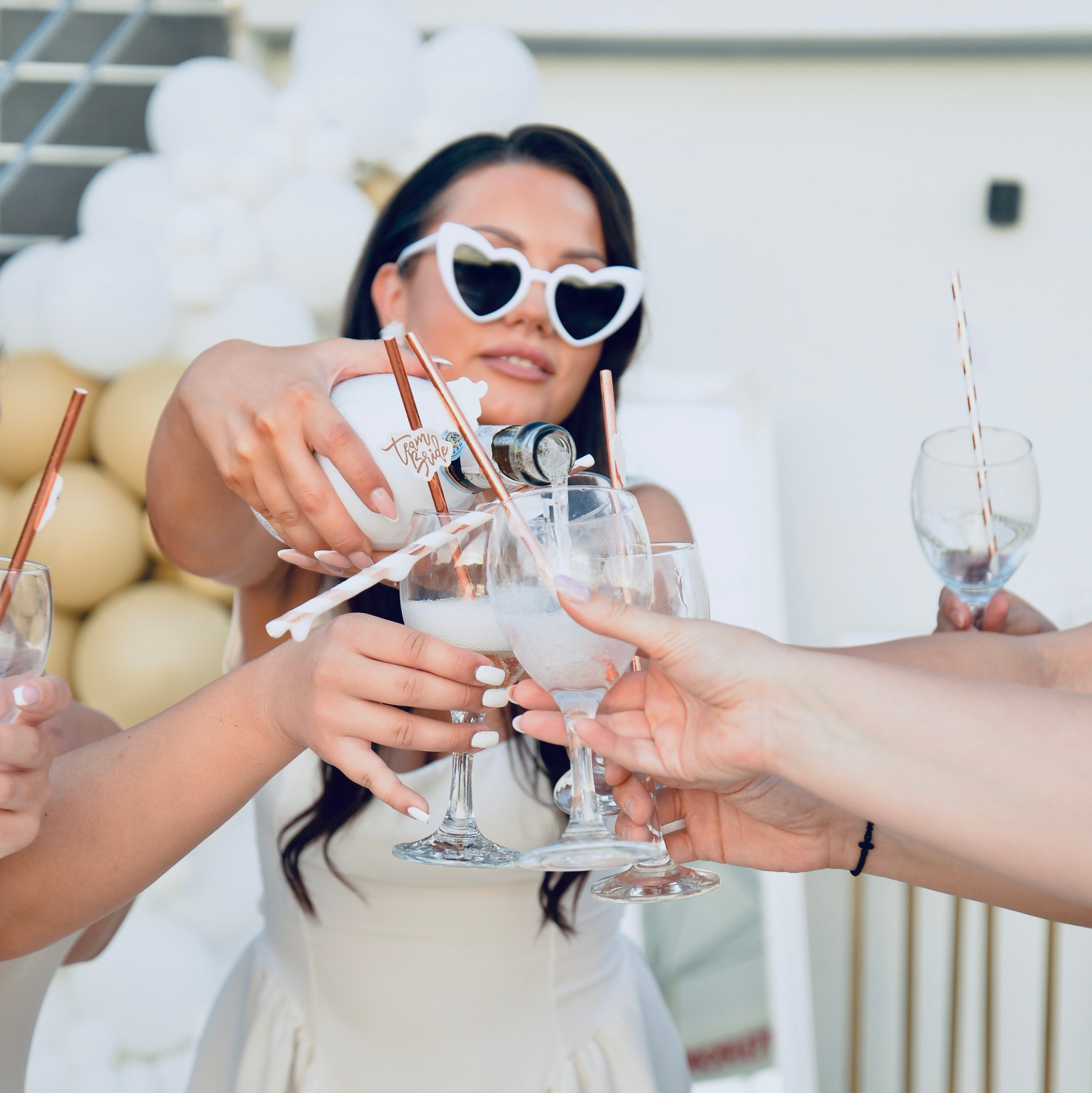 Kristina Pajic Profesionalni fotograf dogadjaja i studijske fotografije