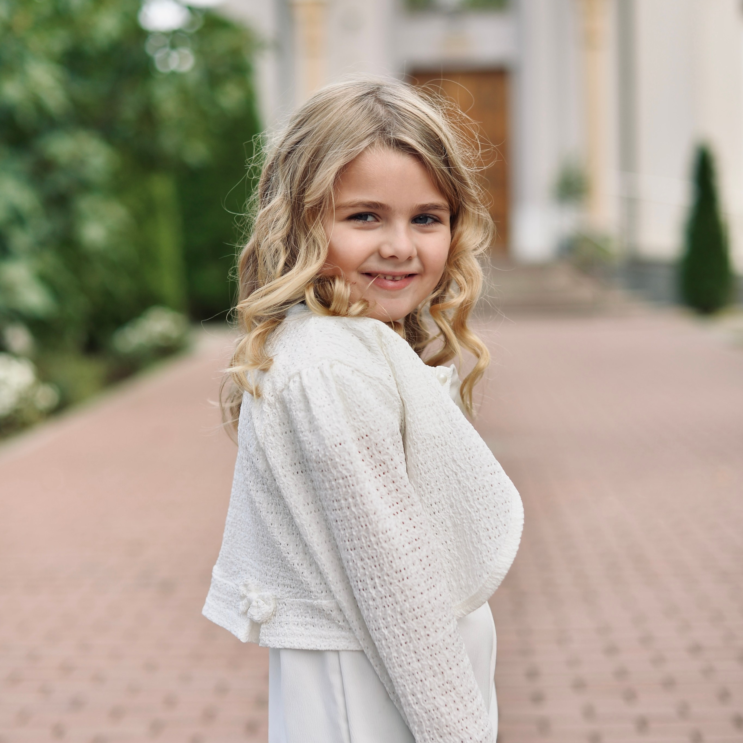 Kristina Pajic Profesionalni fotograf dogadjaja i studijske fotografije