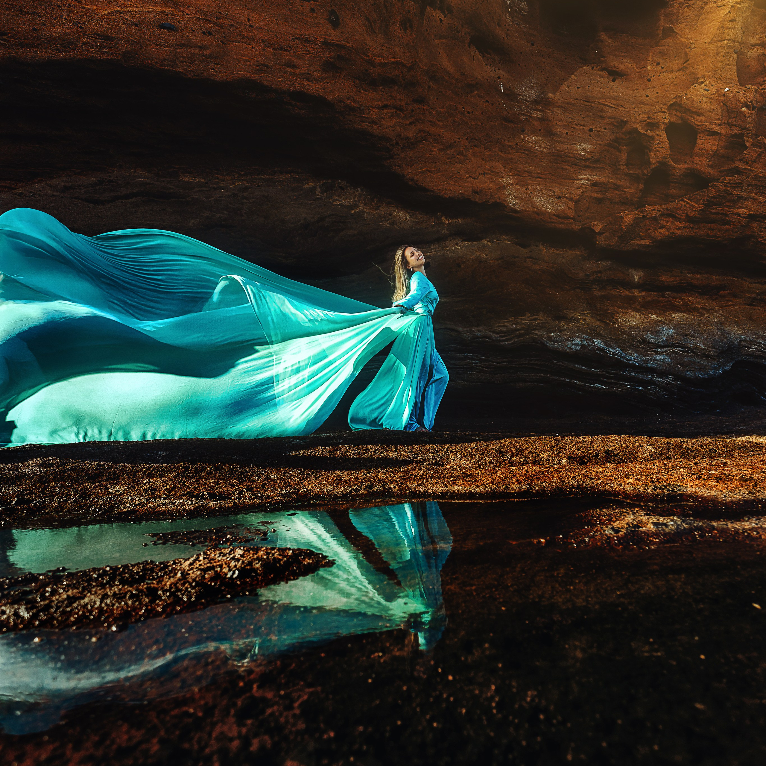 Sesión con vestido volador en Tenerife. Fotógrafa de familias, bodas, comuniones, newborn, premamá en Tenerife | Sesiones con vestidos voladores | Tania Bonnet