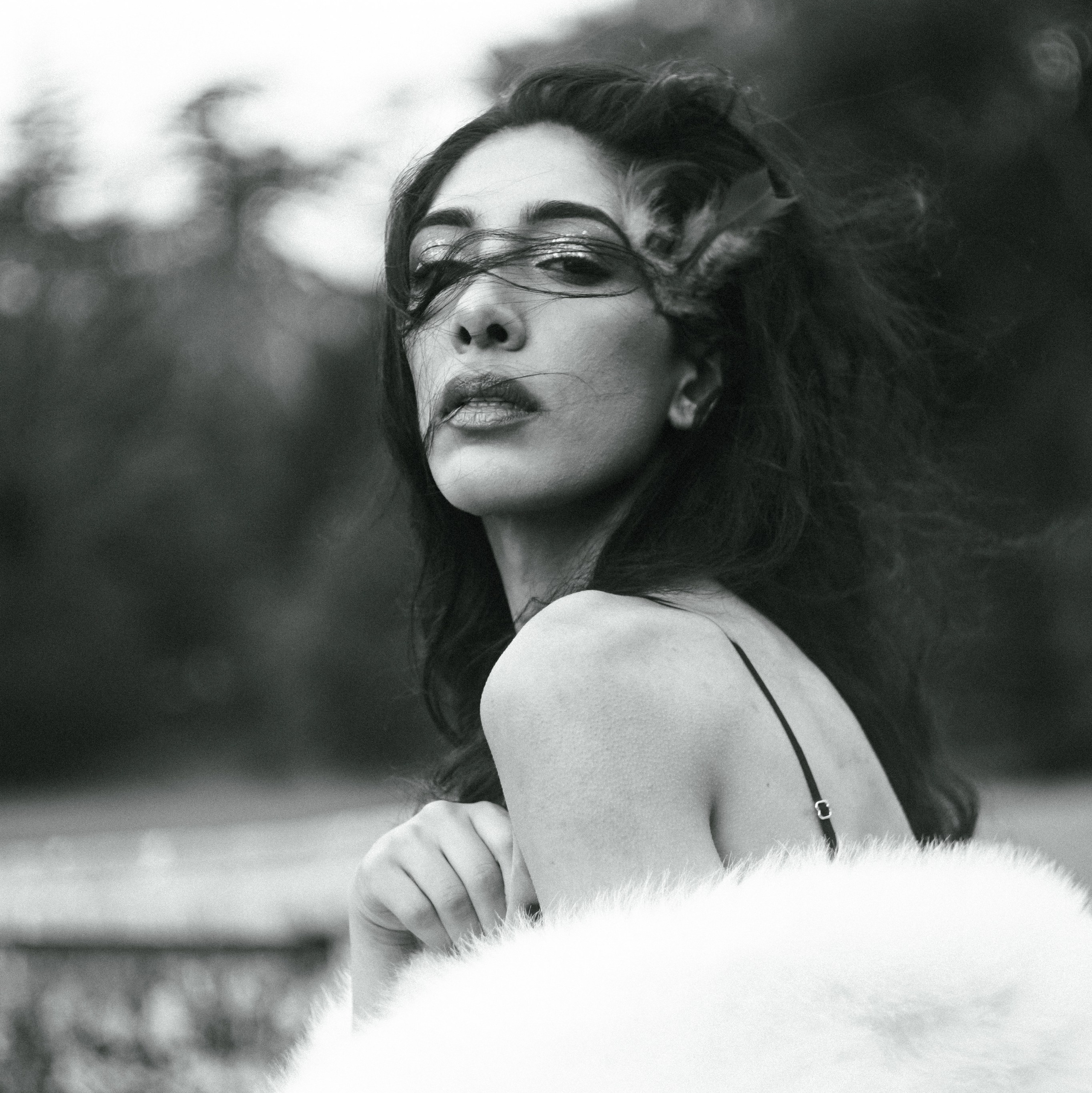 Photoshoot Packages & Pricing — AMELPOMENEM PHOTO. Creative Portrait Photographer in Ireland — AMELPOMENEM