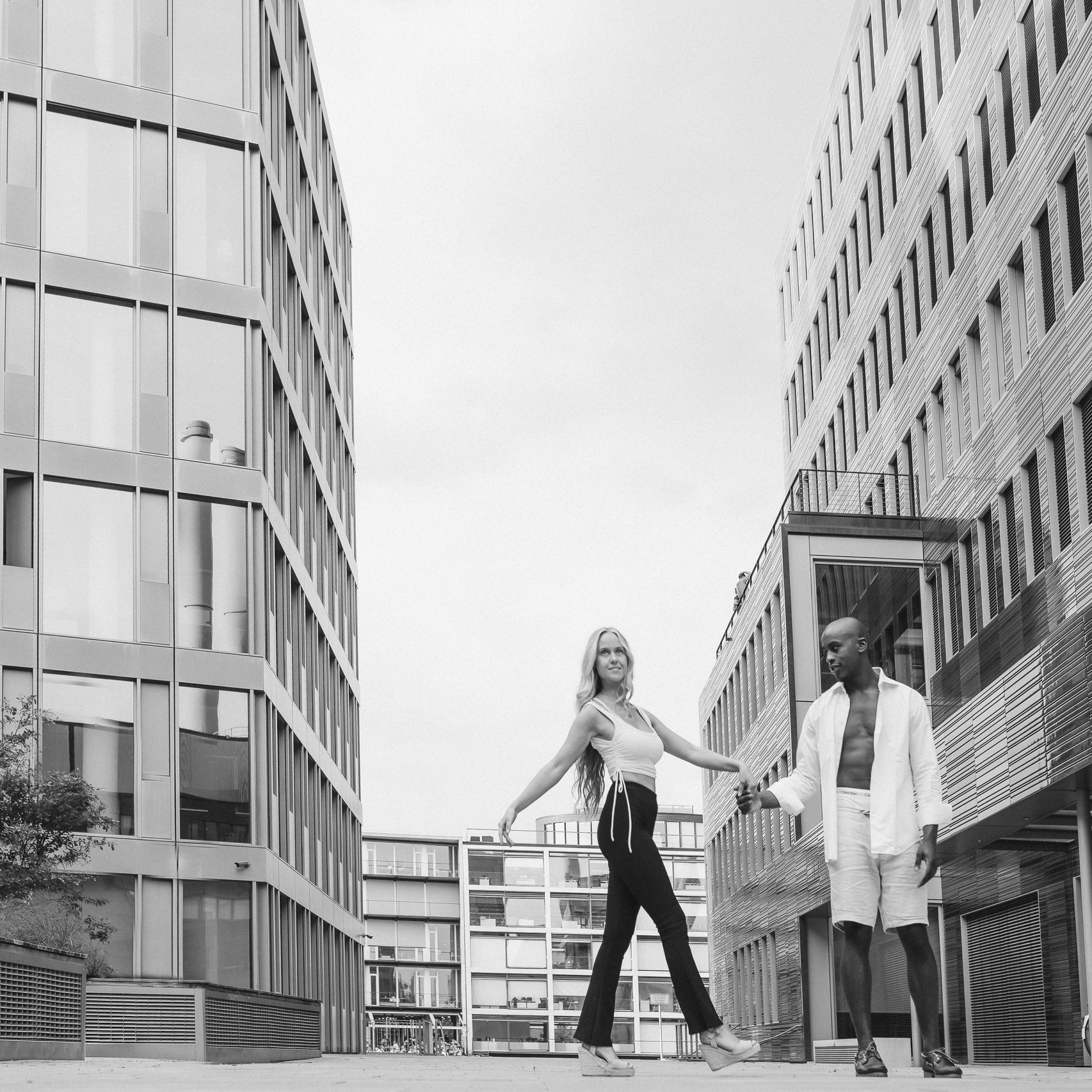 Preise für Fotoshooting. Schwarz-Weiß Fotografie Münster. Viktoria Roschen. Schwarz-weiß Fotografie in Münster. Fotografin Viktoria Roschen