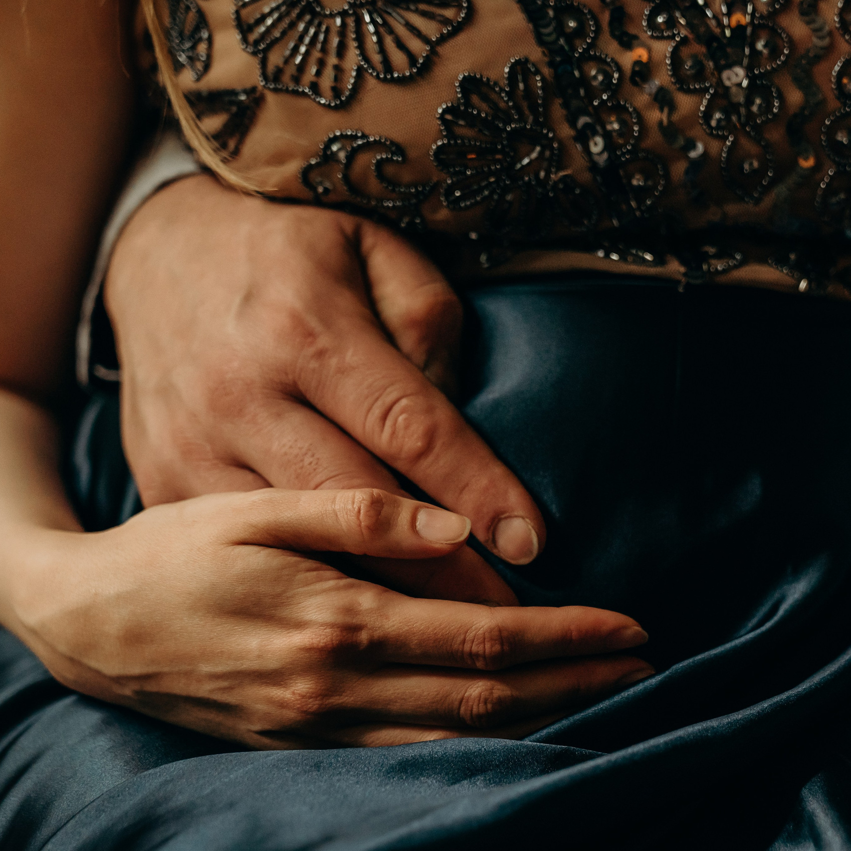 Maternity Photographer in Newcastle Upon Tyne & NE UK|Natural & Editorial Maternity Photography. Family, Maternity & Newborn Photographer in Newcastle Upon Tyne / Yana Balatskaya