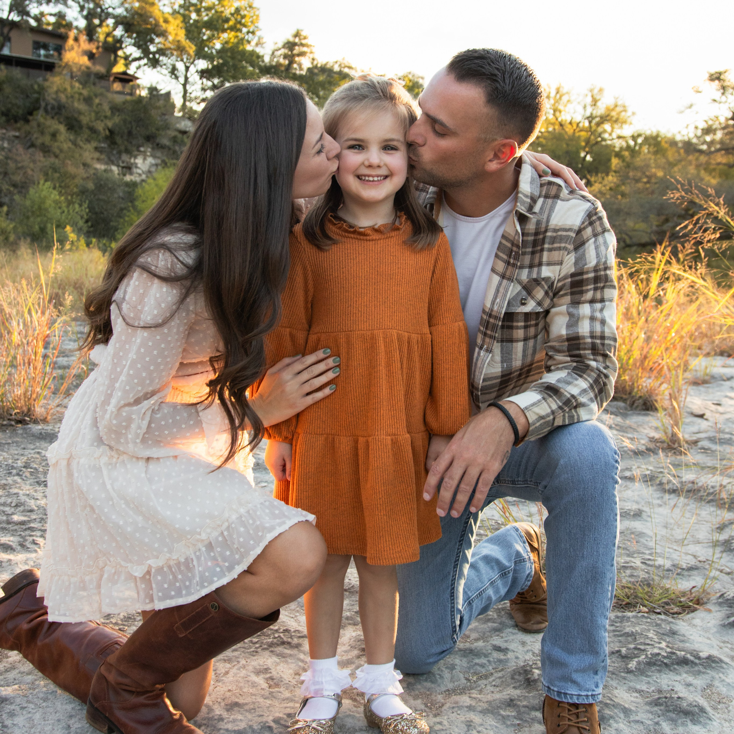 Services. Shunelett Myintthu Photography