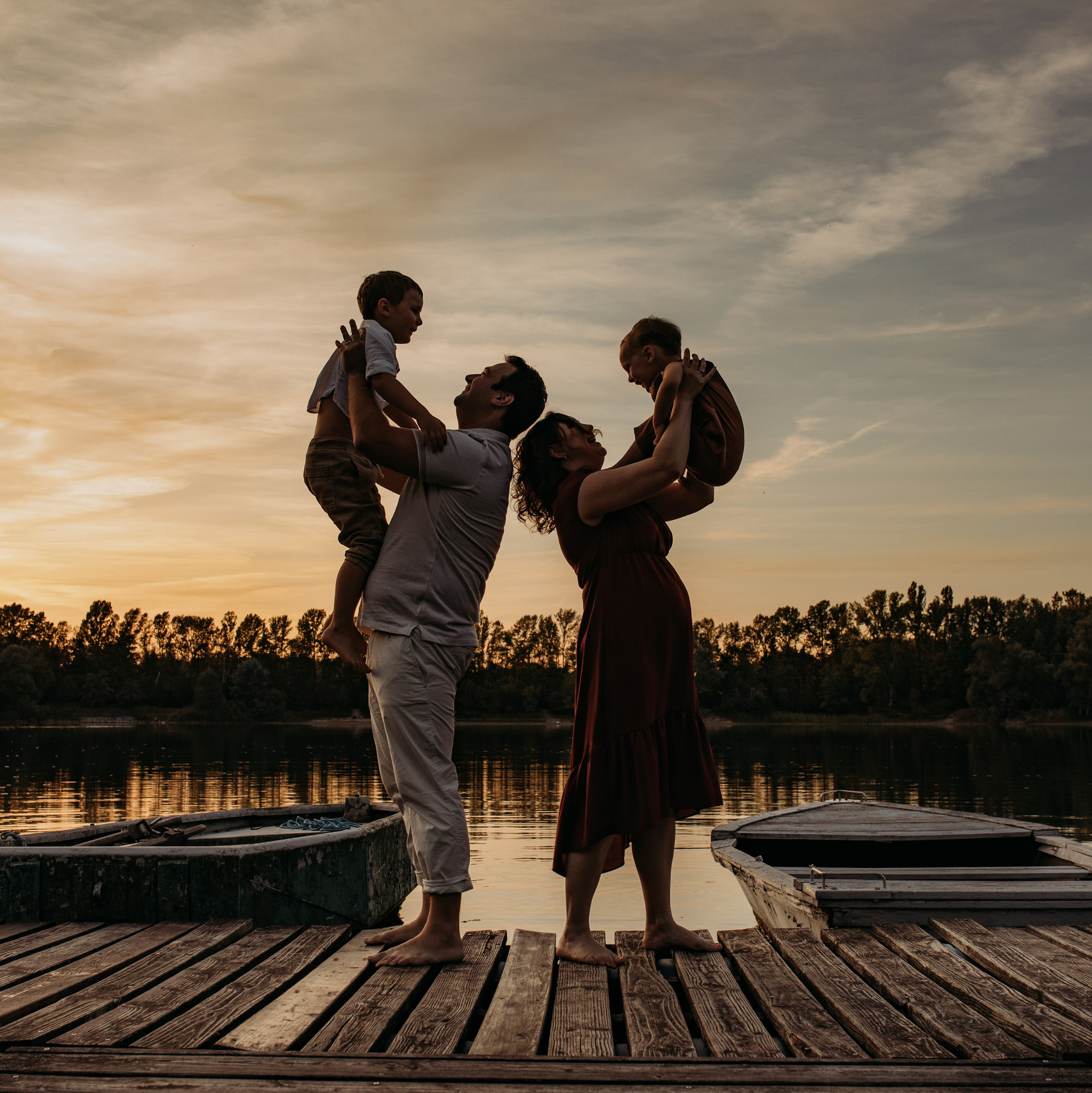 Schöne Schwangerschaftsfotos outdoor.