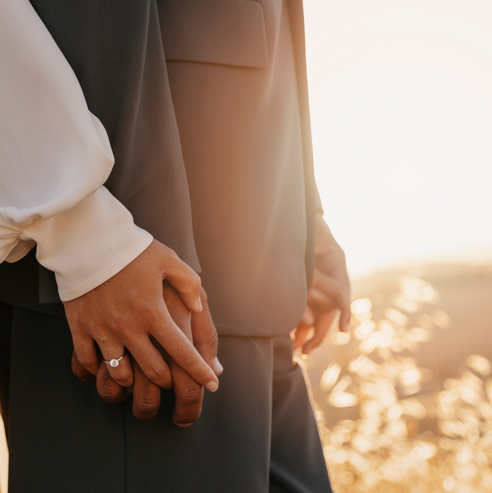 Tender wedding photo shoot. Professional photographer in Spain