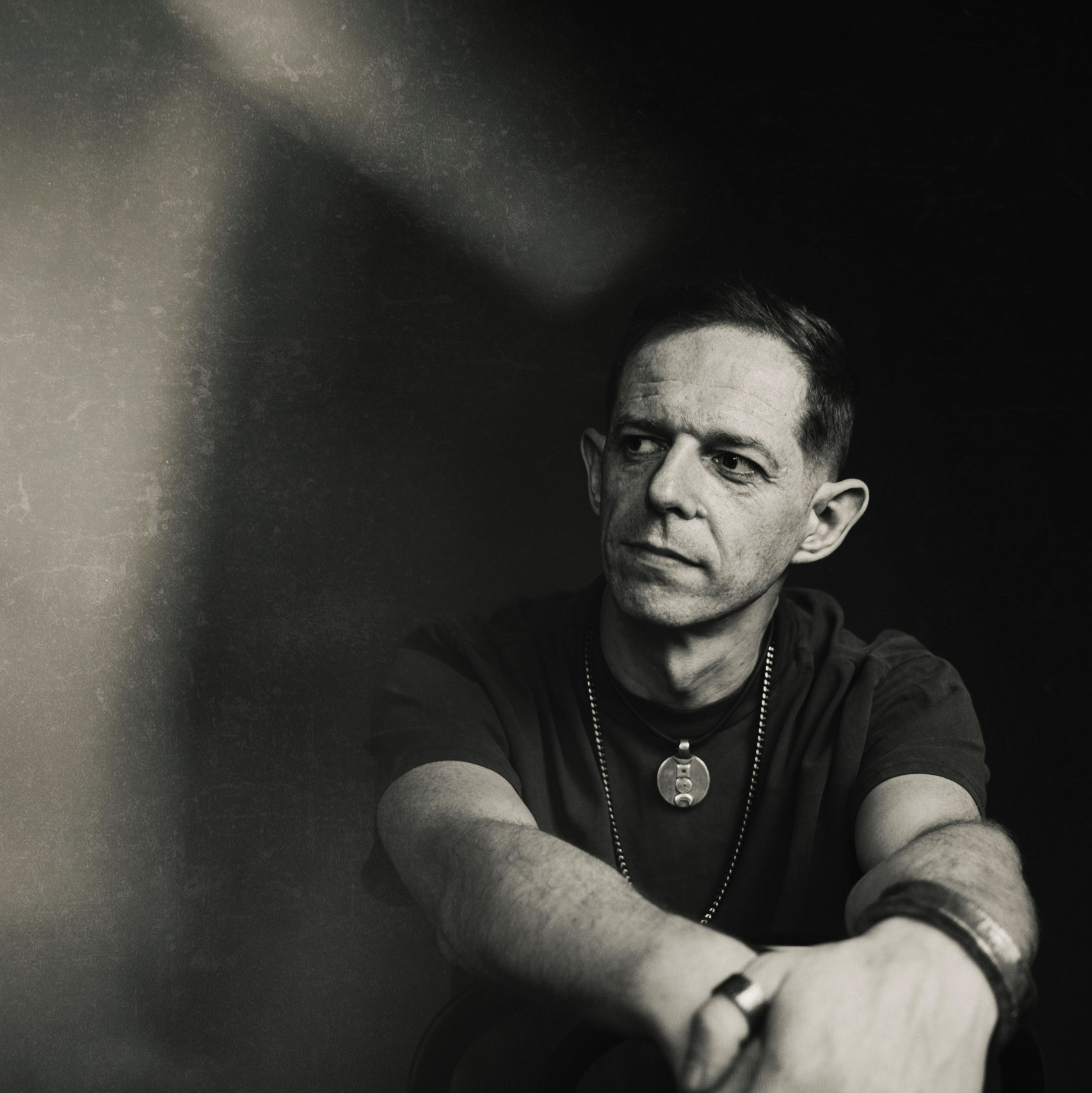 Personalized Portrait Photography in Berlin — Casual and Professional. Professional Photographer in Berlin — Portraits, Love Story, Events, F