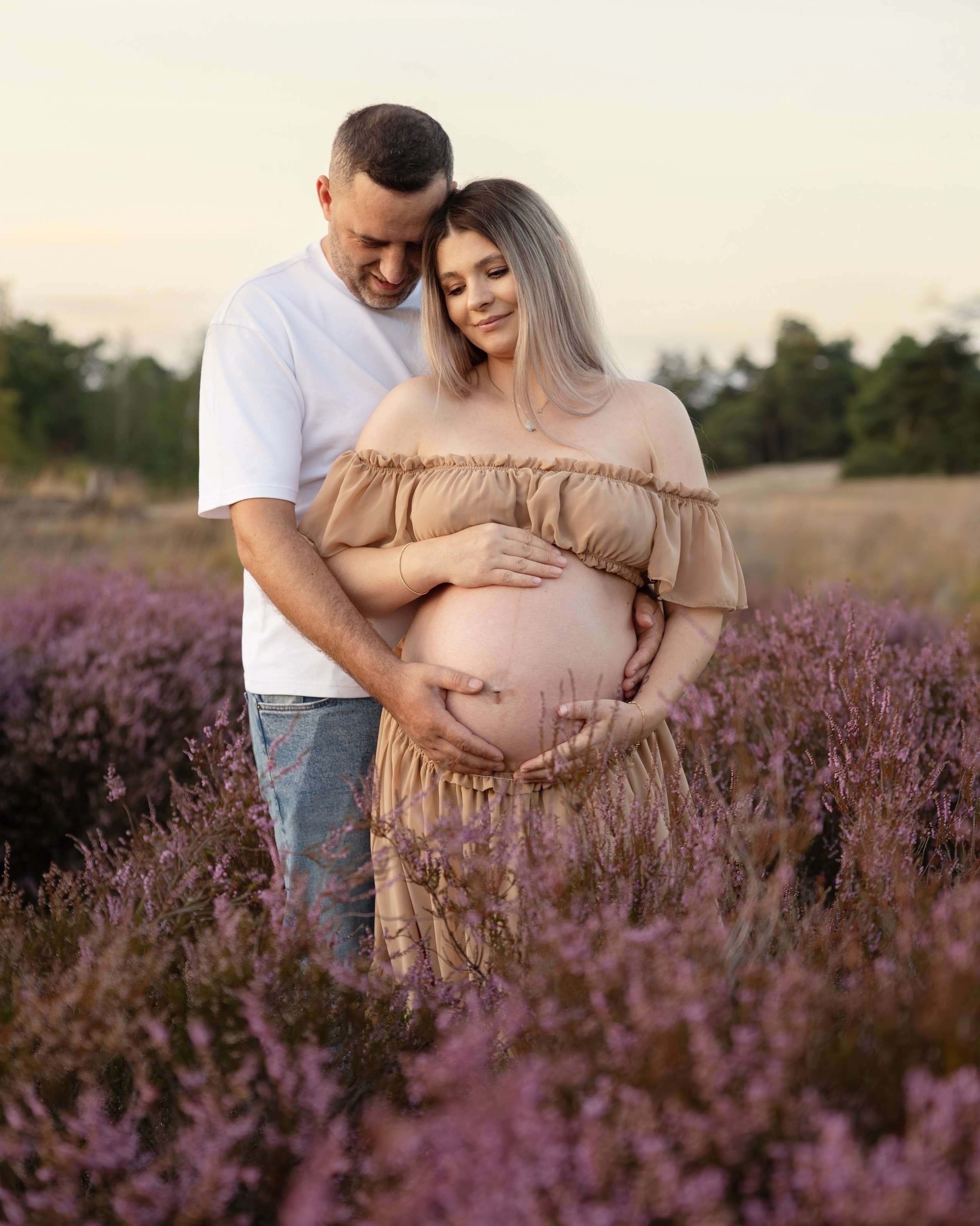 Maternity and Newborn packages. Portrait and Family Photographer in Netherlands